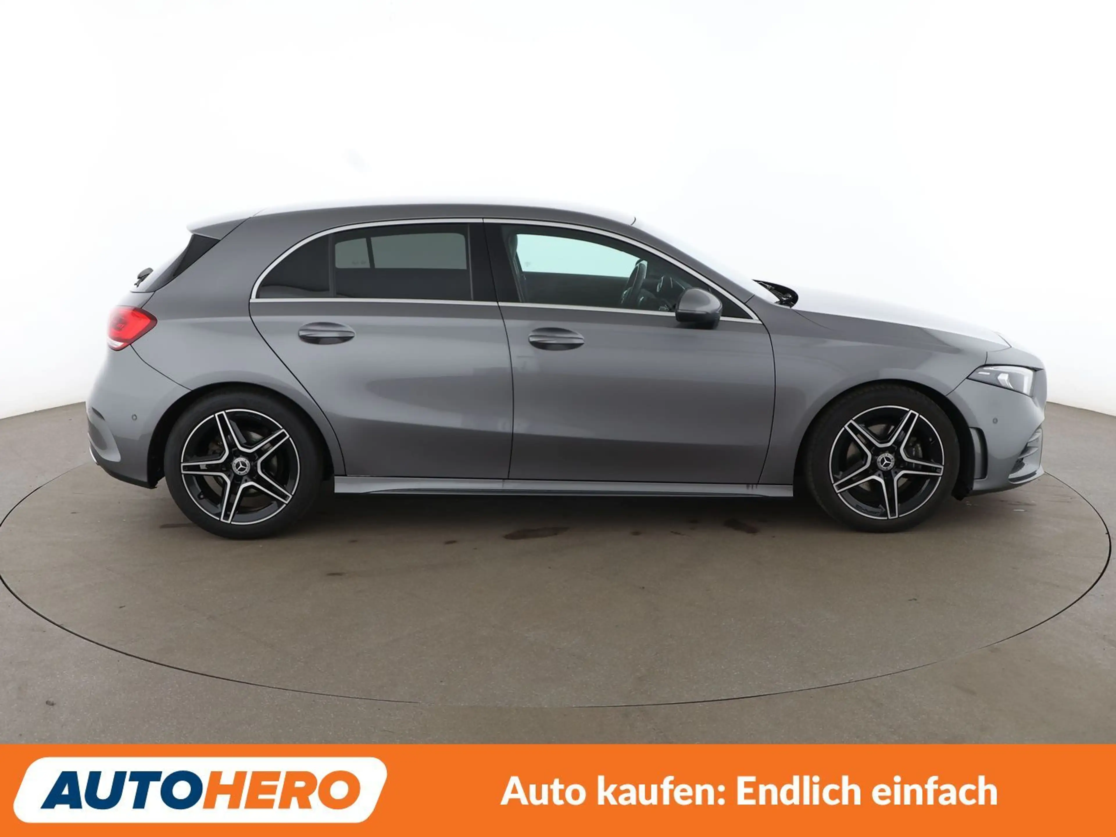 Mercedes-Benz A 180 A 180 AMG Line Aut.*NAVI*LED*TEMPO*PDC* — photo 7