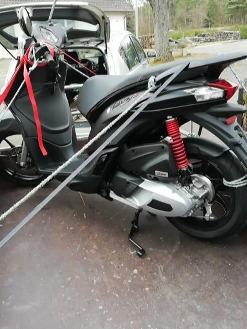 Piaggio Liberty 125 Schwarz - 1