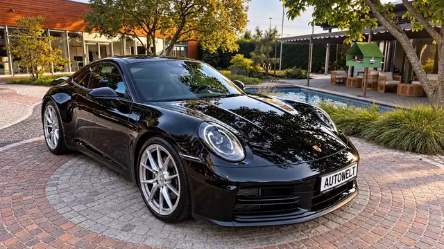 Porsche 992 .2 Carrera 1.Hand,LED,Kamera,Panorama,LKHZG