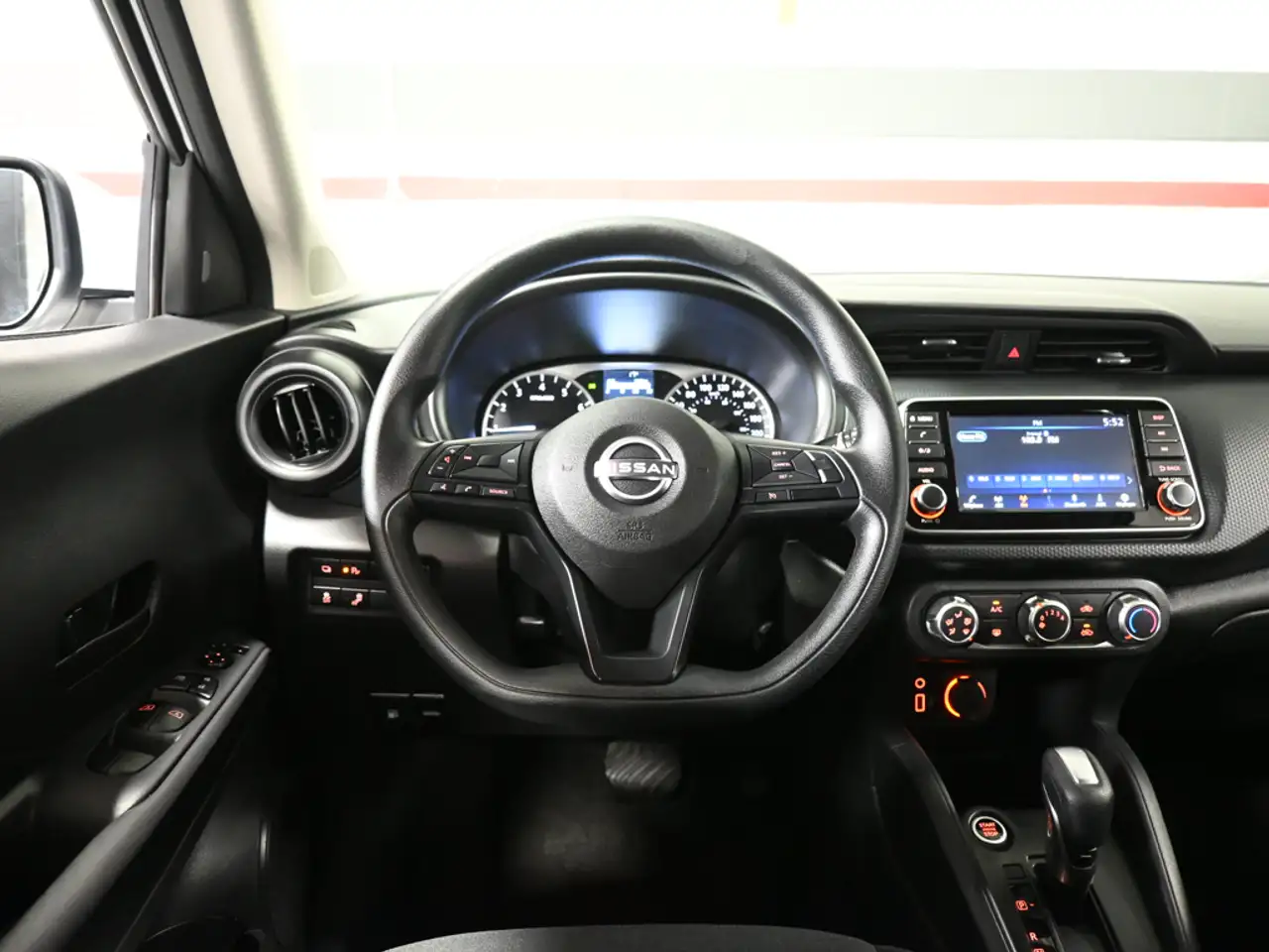 Nissan Kicks снимка Nissan Kicks