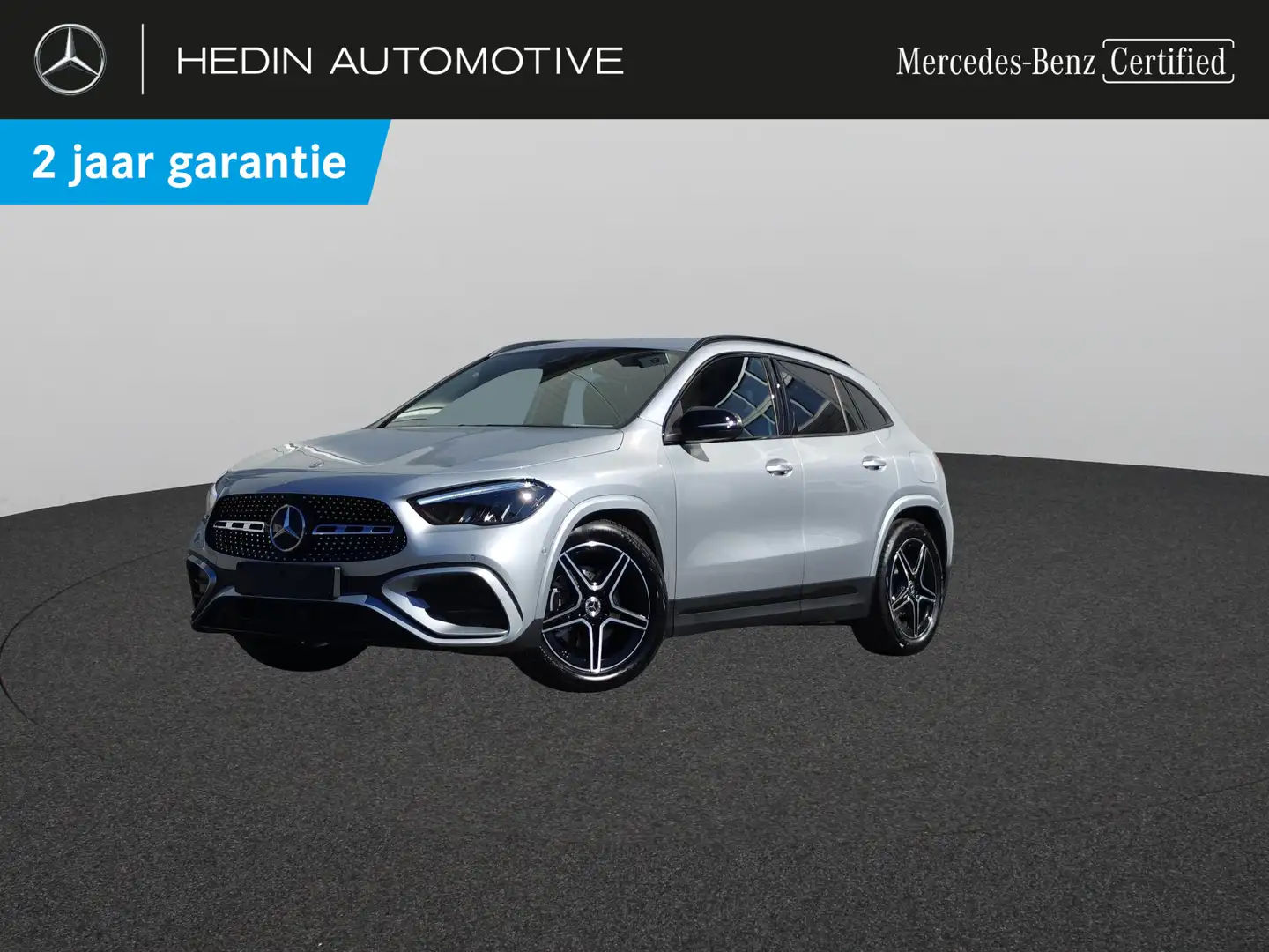 Mercedes-Benz GLA 180 D AMG Line | Verwarmde Zetels | Widescreen | Smart Zilver - 1
