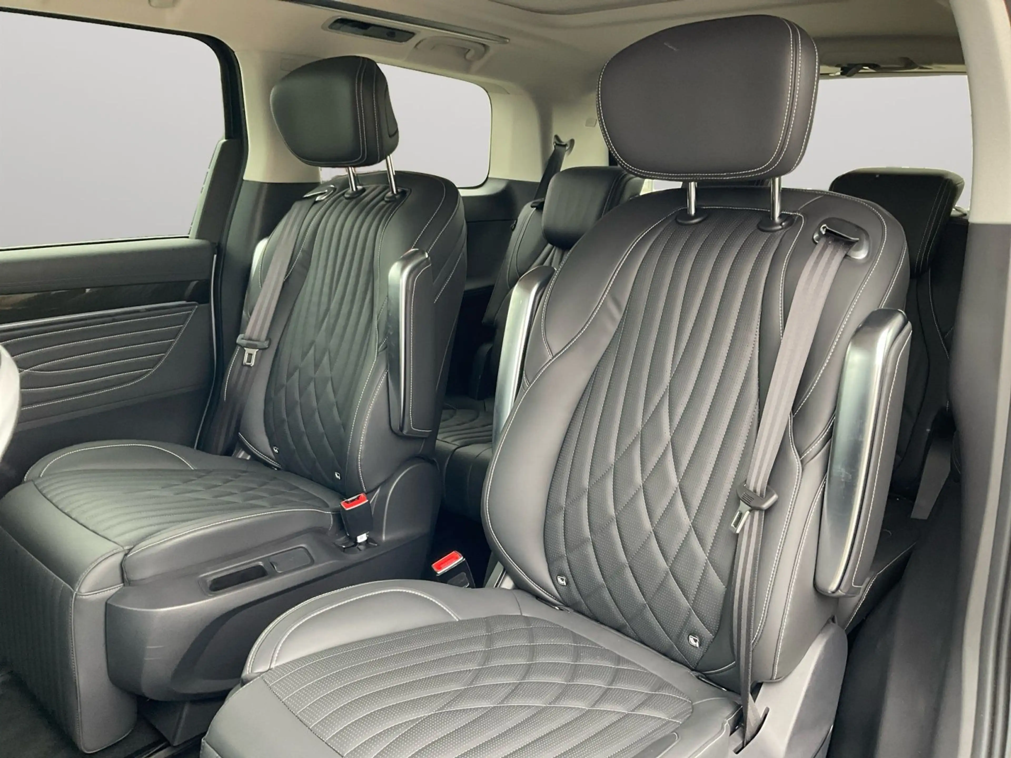Maxus Mifa 9 MIFA 9 Elite Luxury — photo 14
