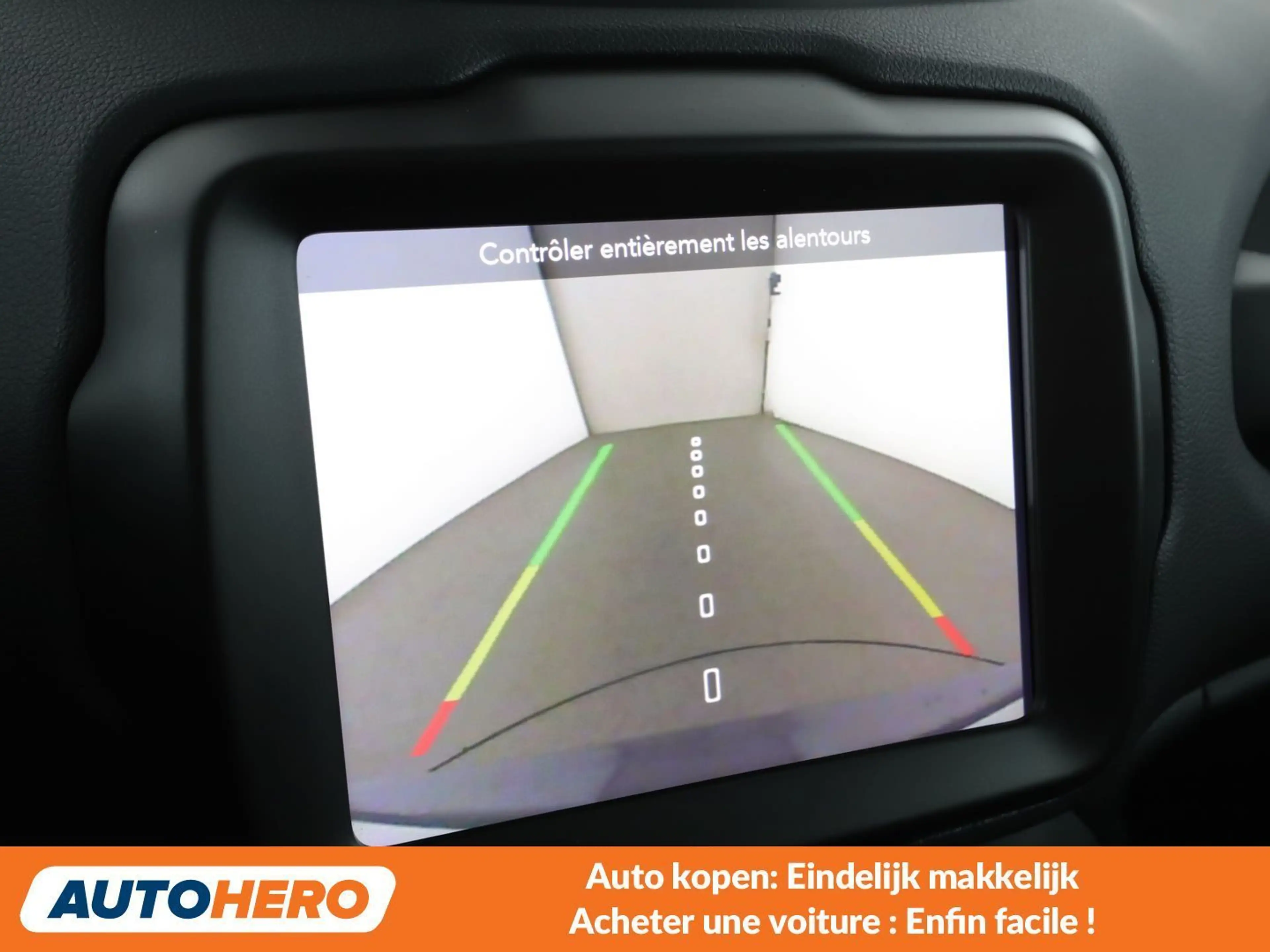 Jeep Renegade 1.3 T4 4xe Plug-in Hybrid Limited — photo 9