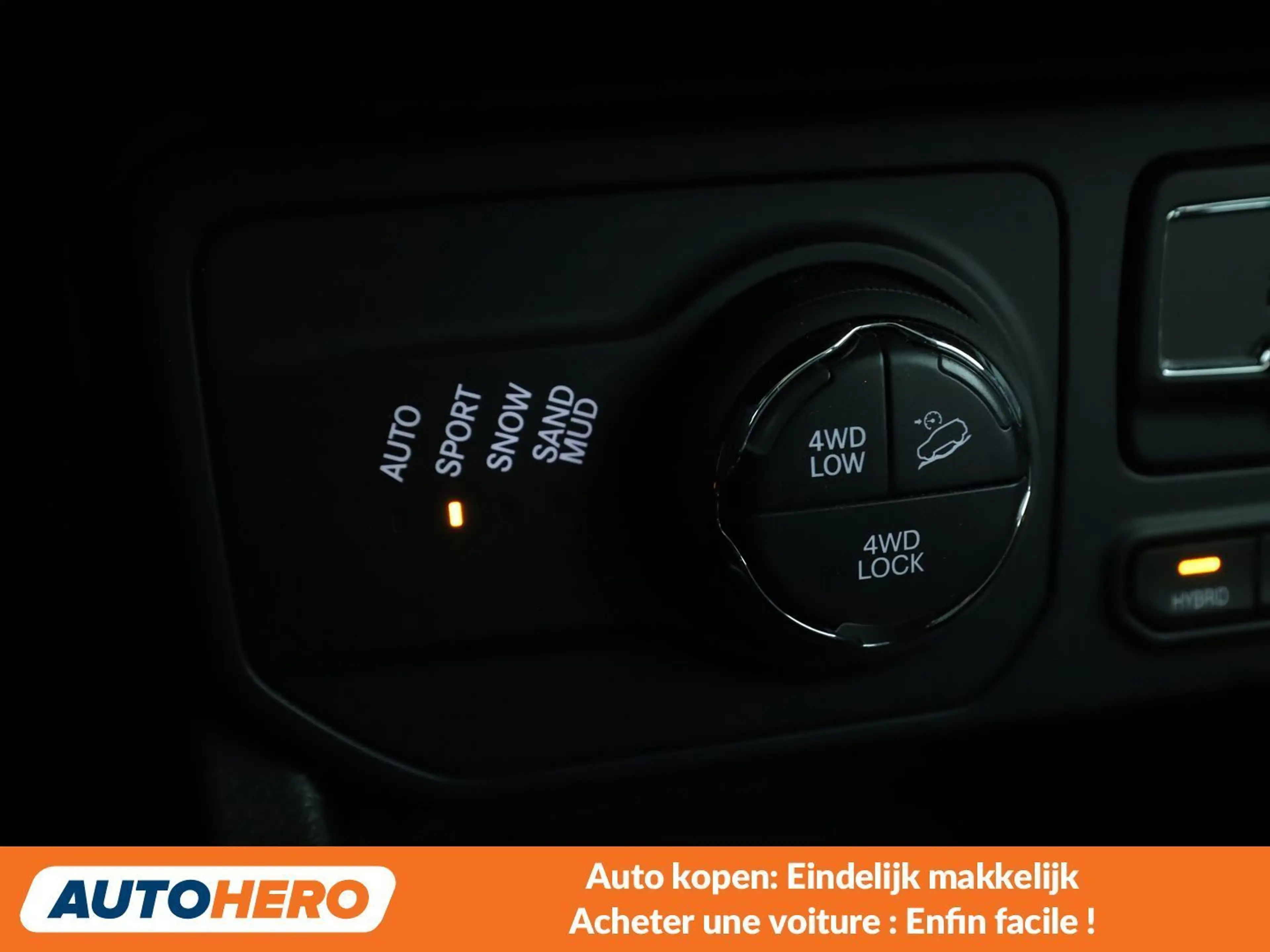 Jeep Renegade 1.3 T4 4xe Plug-in Hybrid Limited — photo 13