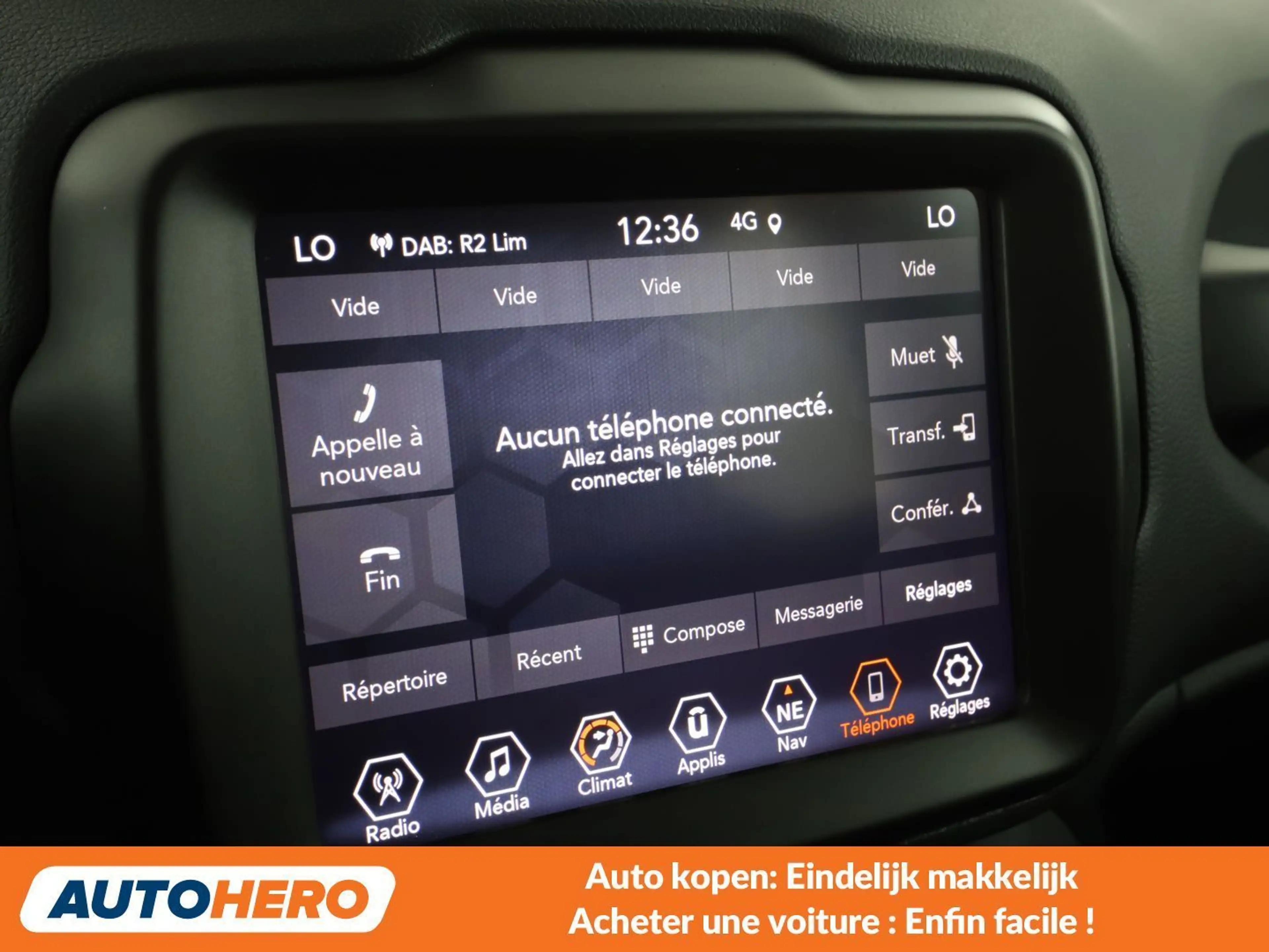 Jeep Renegade 1.3 T4 4xe Plug-in Hybrid Limited — photo 7
