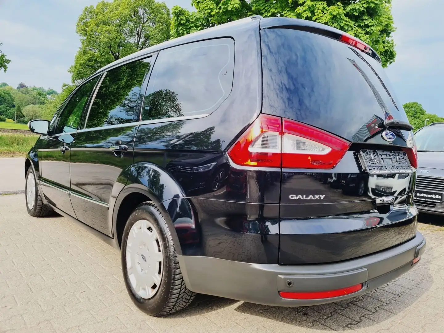 Ford Galaxy Titanium NAVI XENON PANORAMA Schwarz - 2
