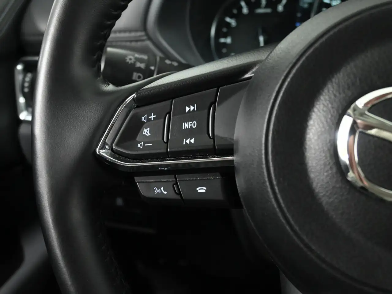Mazda CX-5 photo Mazda CX-5