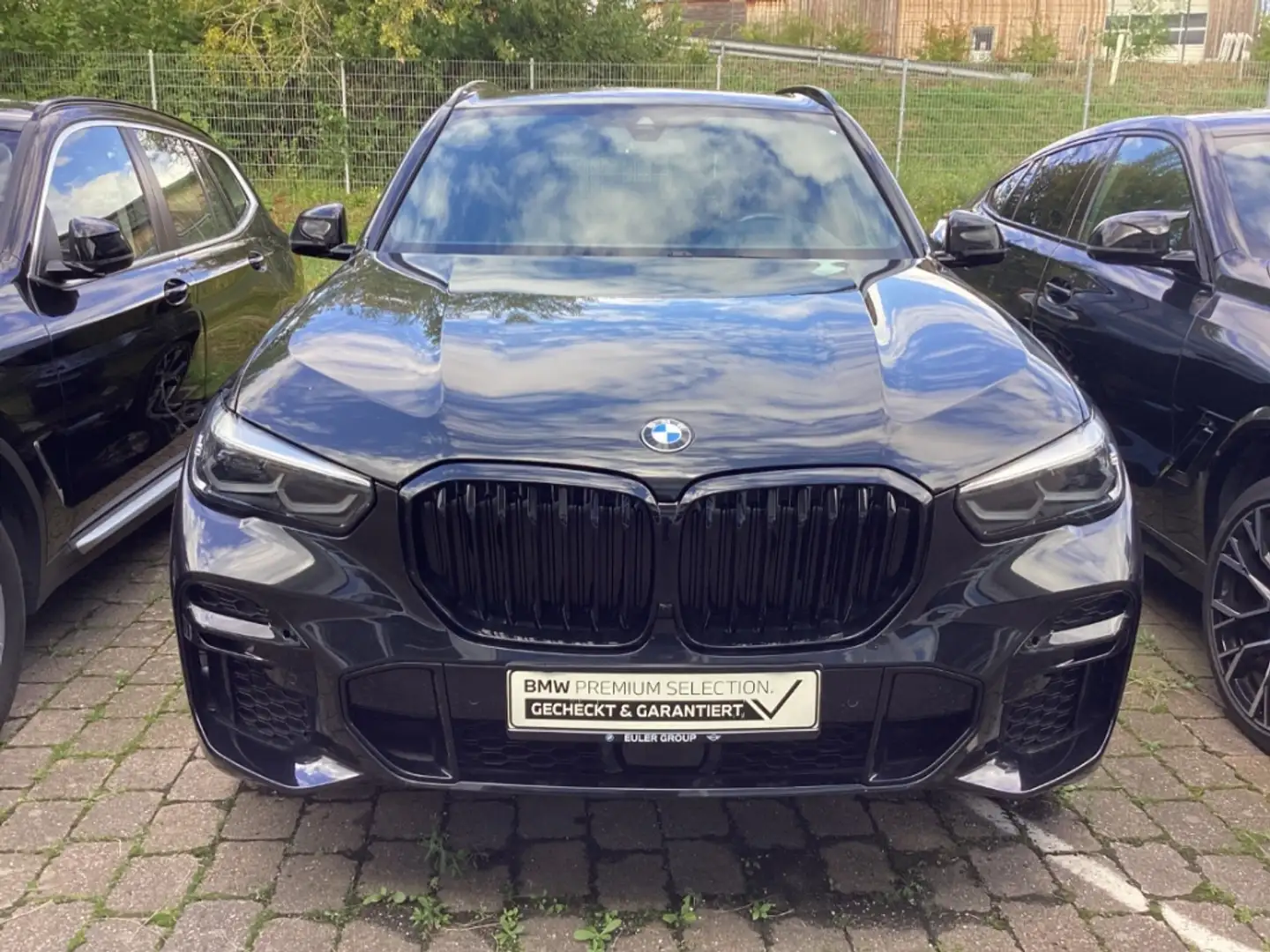 BMW X5 xDrive 30d M Sport SHZ HUD DAB adLED Hifi StandHZG Schwarz - 2