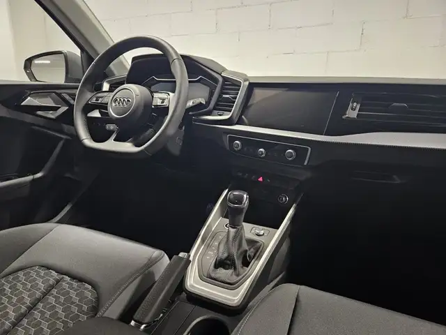 Audi A1 view 6