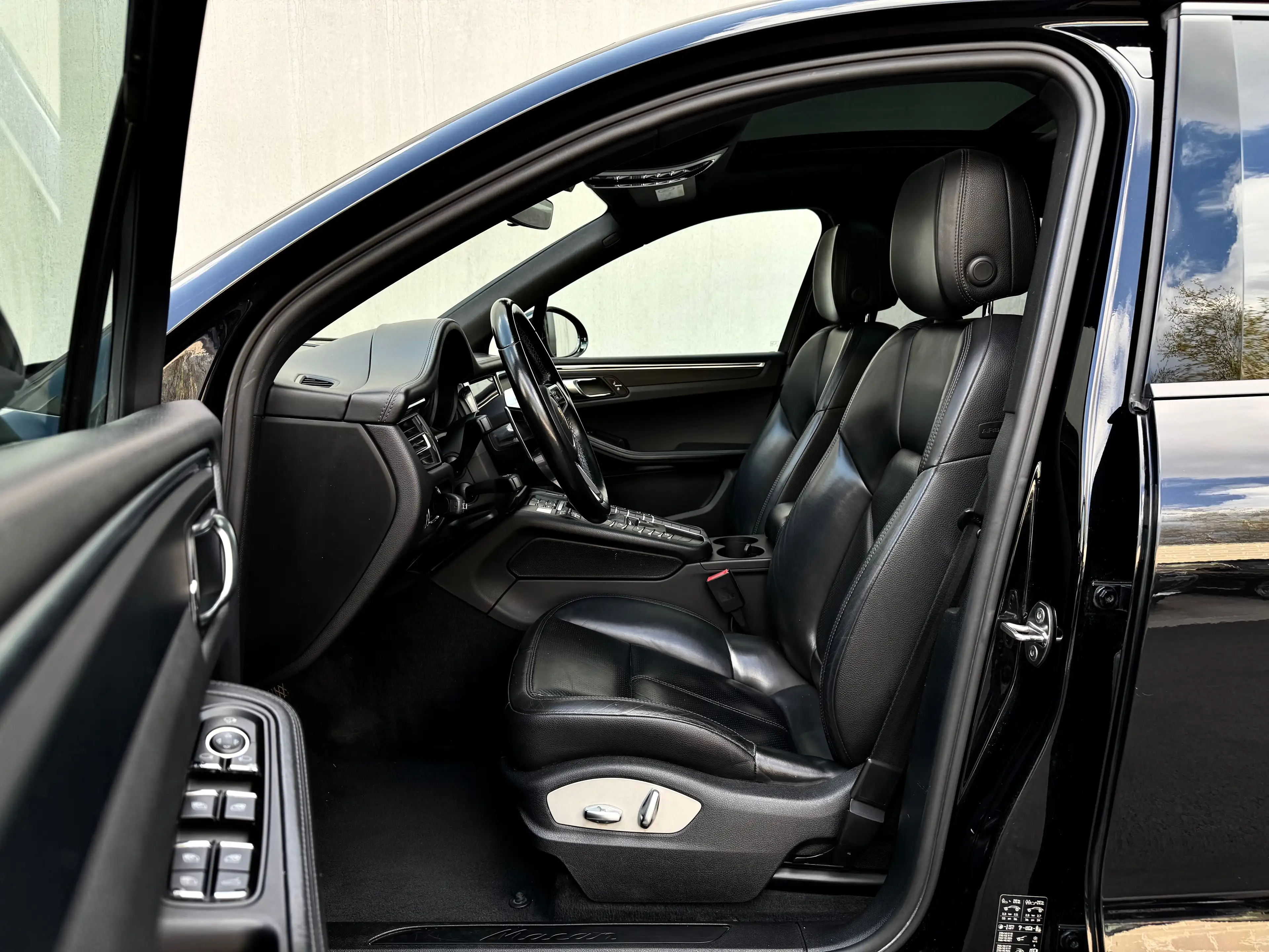 Porsche Macan 2.0i TURBO 245CV 01/2021 PANO CARPLAY CAMERRA JA20" — photo 13