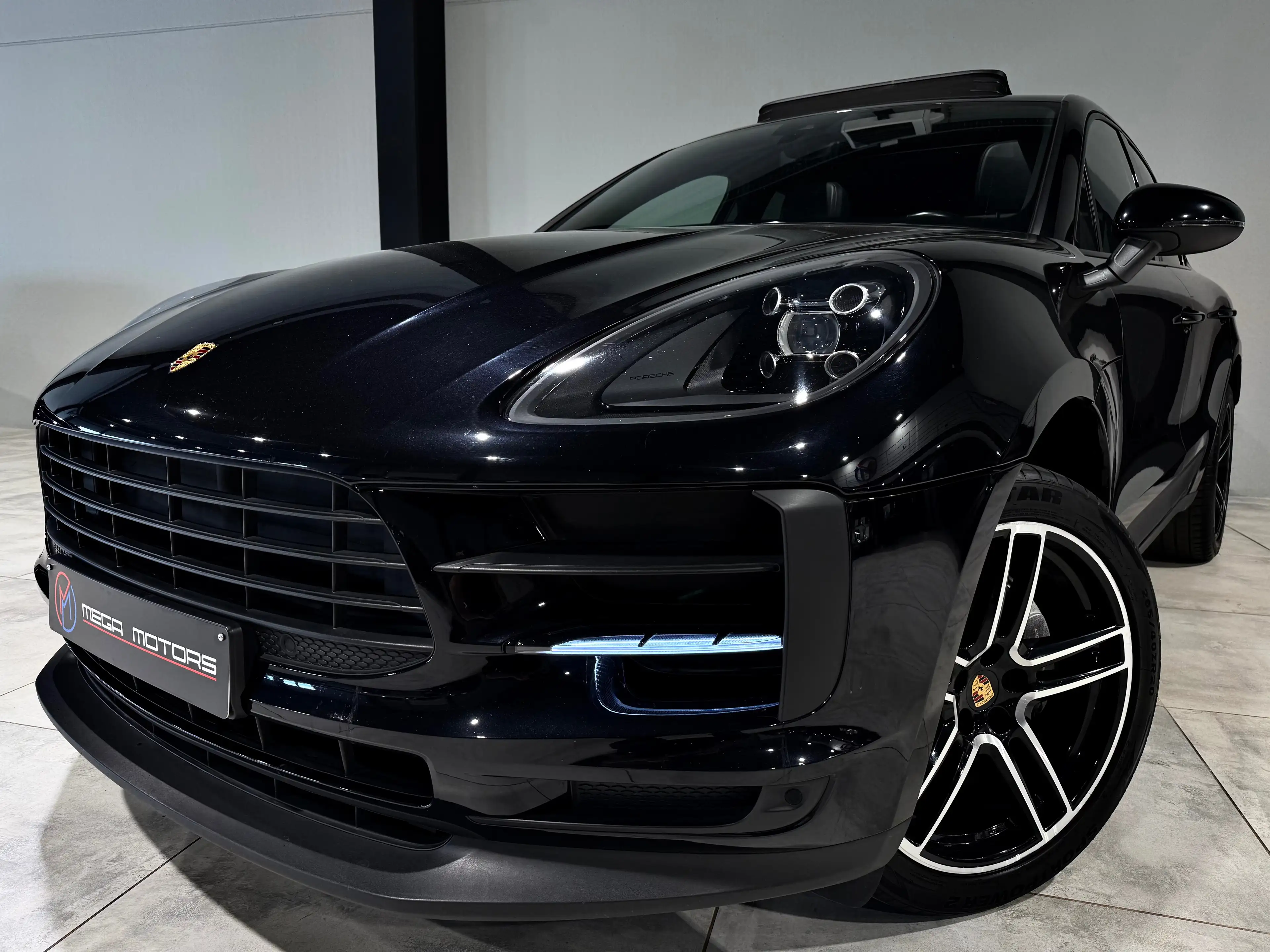 Porsche Macan 2.0i TURBO 245CV 01/2021 PANO CARPLAY CAMERRA JA20" — photo 3