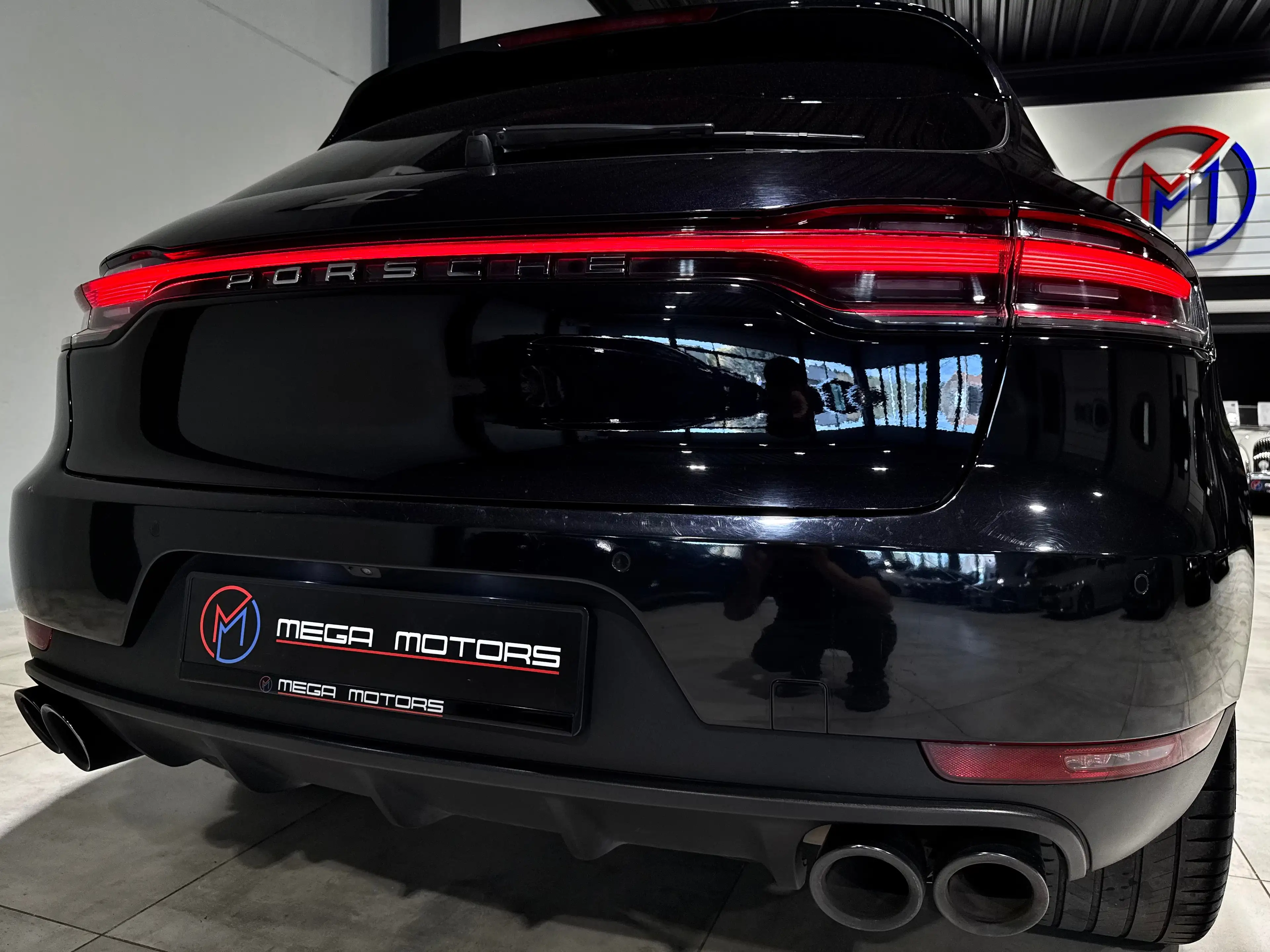 Porsche Macan 2.0i TURBO 245CV 01/2021 PANO CARPLAY CAMERRA JA20" — photo 8