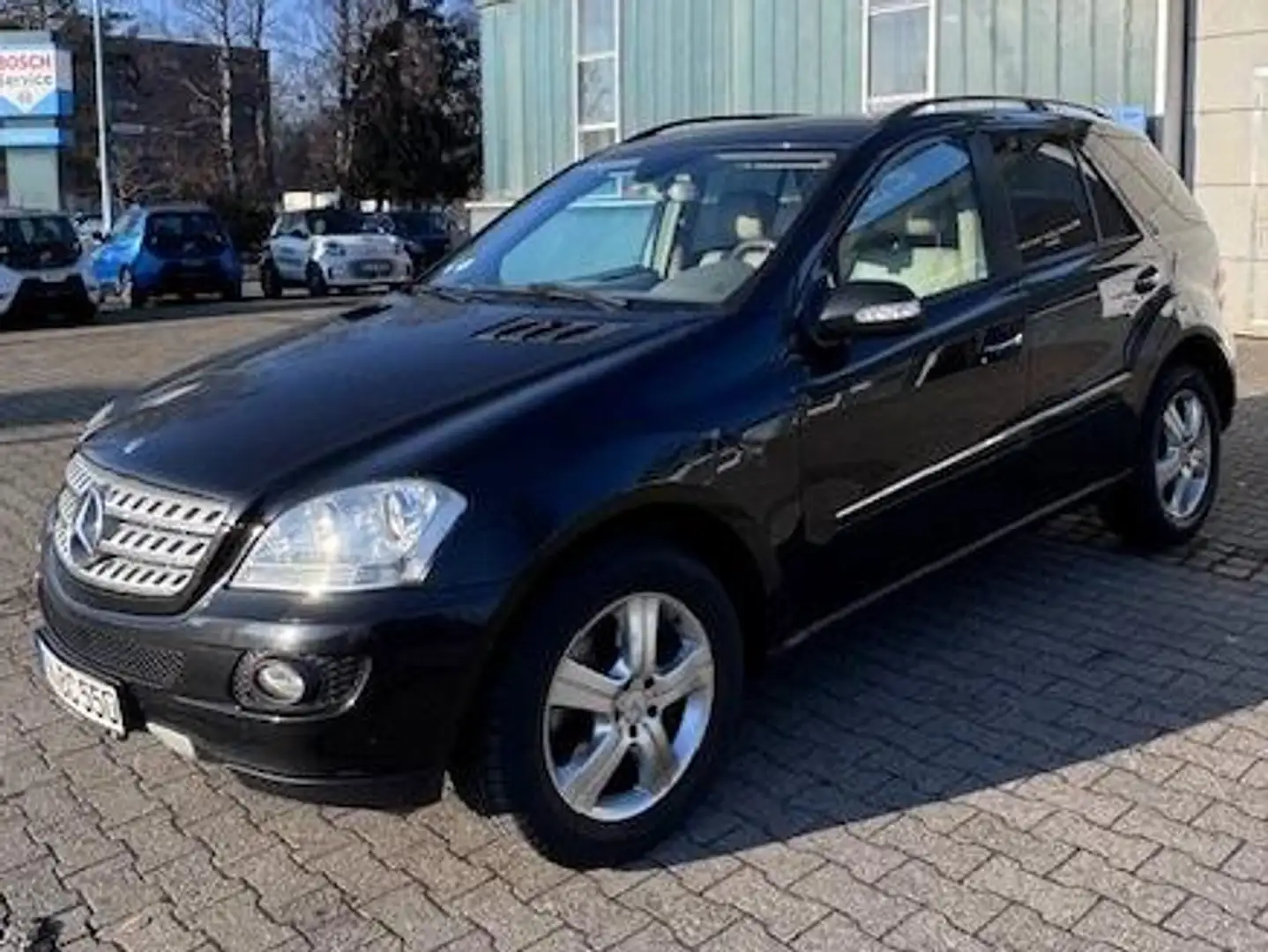 Mercedes-Benz ML 420 M-Klasse Diesel CDI 4Matic 7G-TRONIC DPF Schwarz - 2