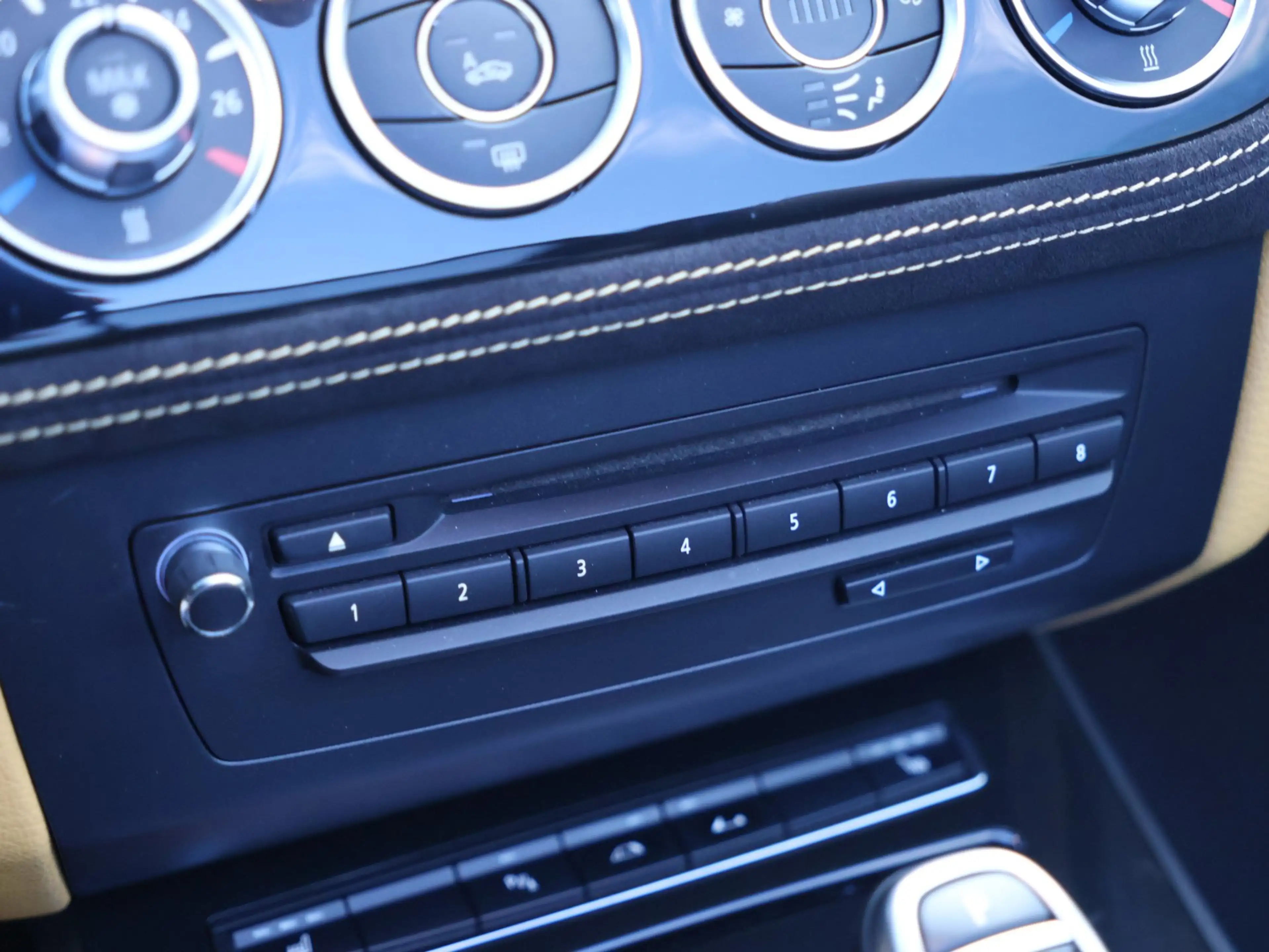 BMW Z4 Roadster SDrive35is Executive | M Sport | CarPlay — photo 22