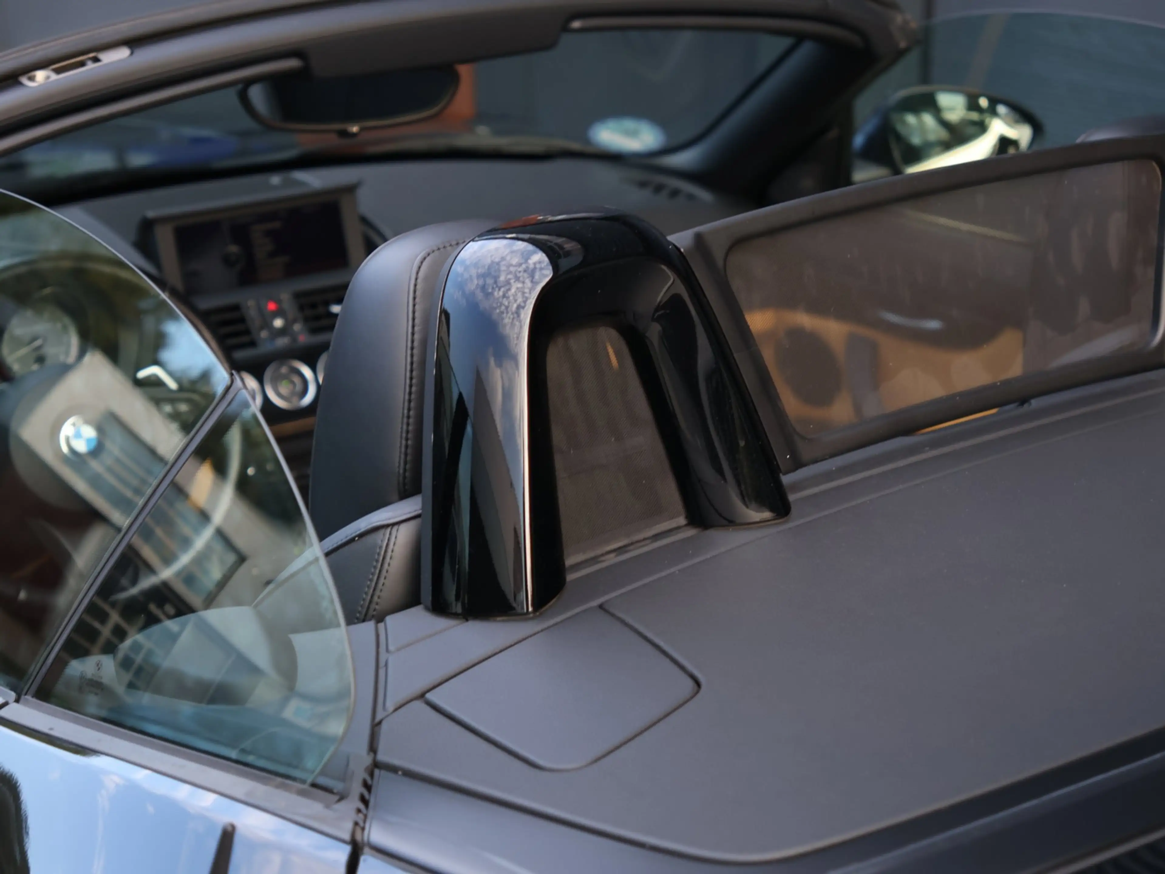 BMW Z4 Roadster SDrive35is Executive | M Sport | CarPlay — photo 46