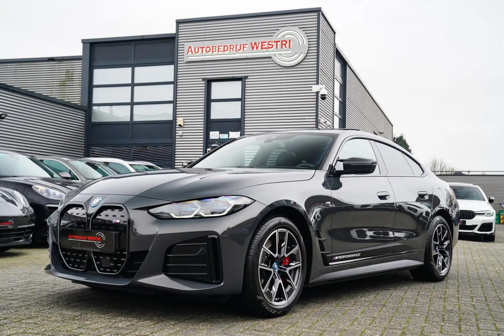 BMW i4 M50 High Executive 84 kWh | BTW | 360 Camera | LAS Gris - 1