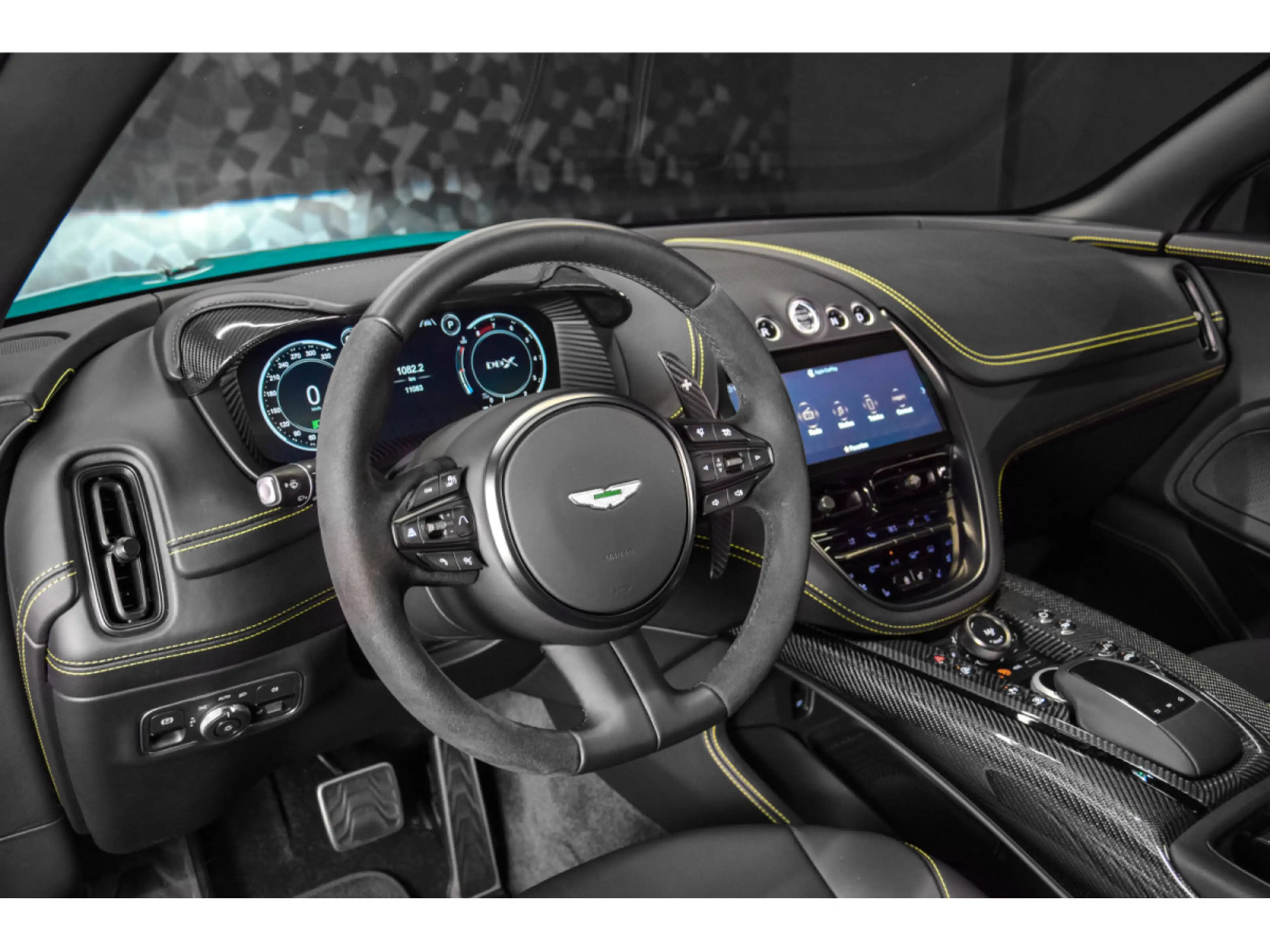 Aston Martin DBX 707 AMR23 4.0 V8 Bi-Turbo — photo 9