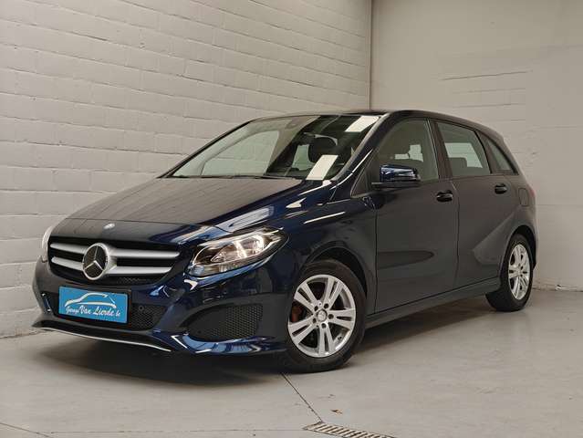 Mercedes-Benz B 180
