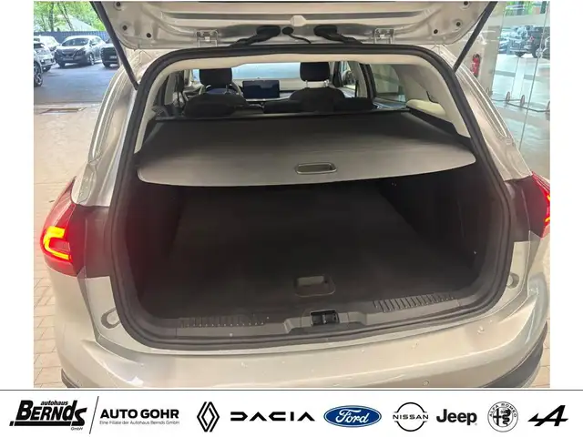 Ford Focus view 6