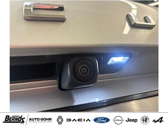 Ford Focus view 8