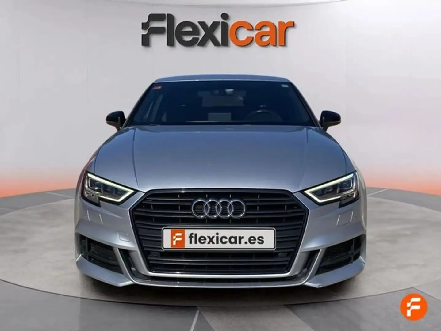 Audi A3 Sedán 35 TDI S tronic 110kW Gris - 1