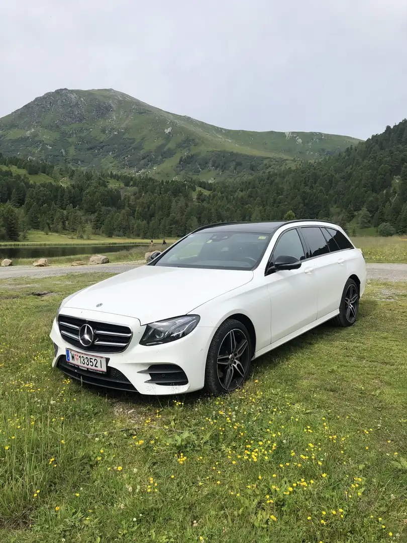 Mercedes-Benz E 220 d T Austria Edition 4MATIC Aut. AMG Line - 1