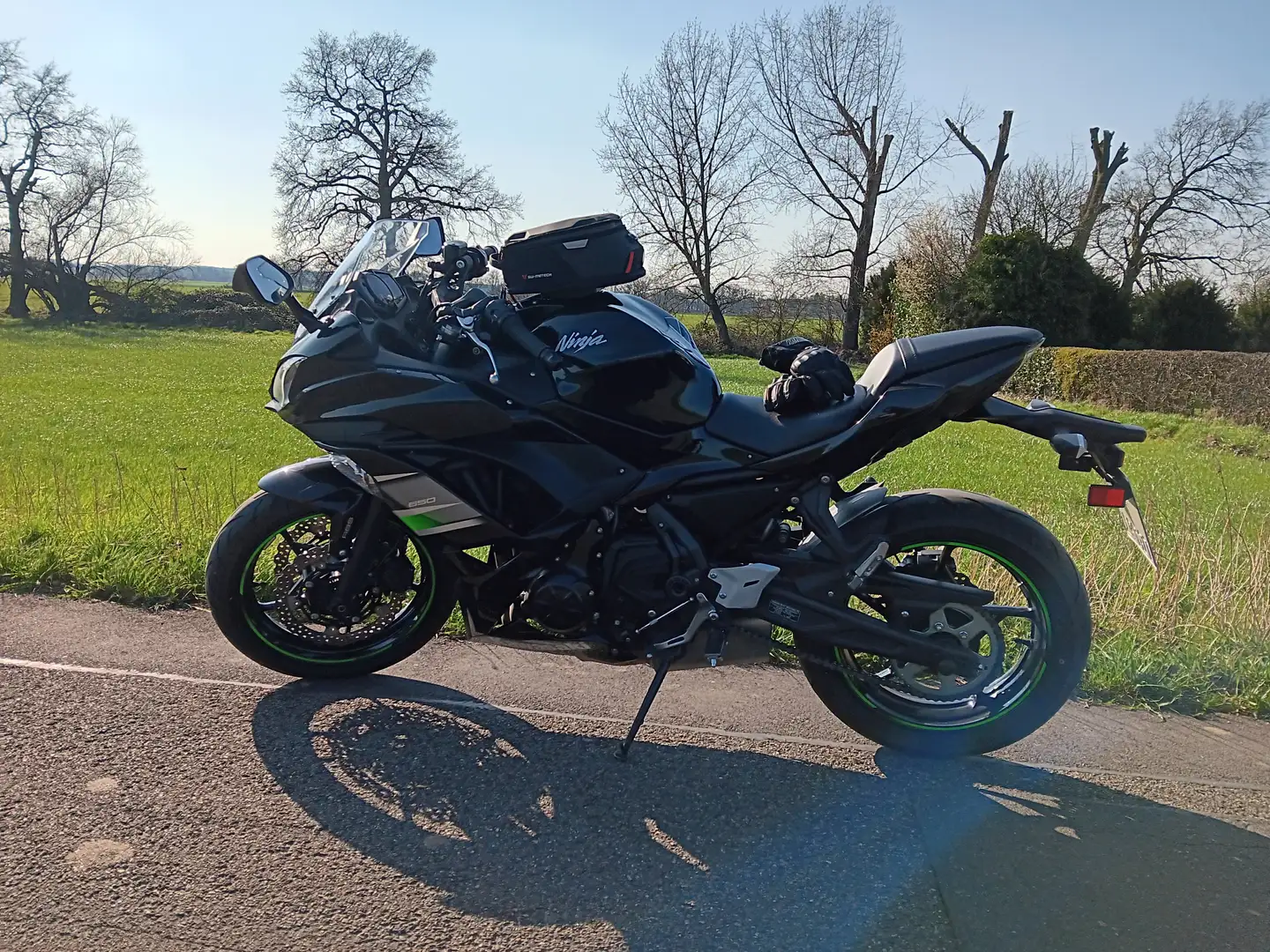 Kawasaki Ninja 650 Negro - 2