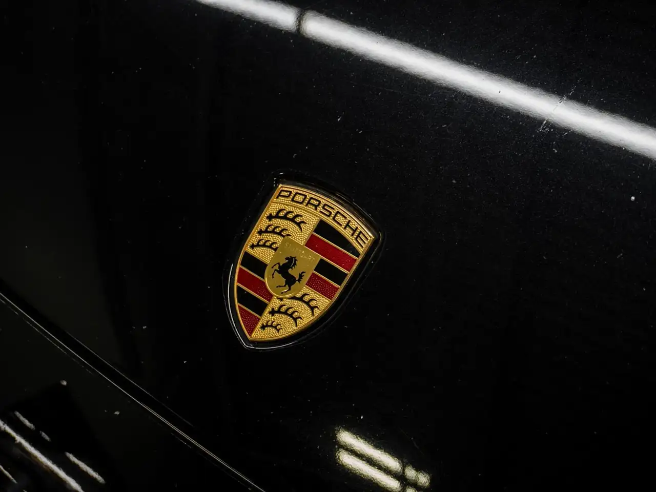 Porsche Cayenne снимка Porsche Cayenne