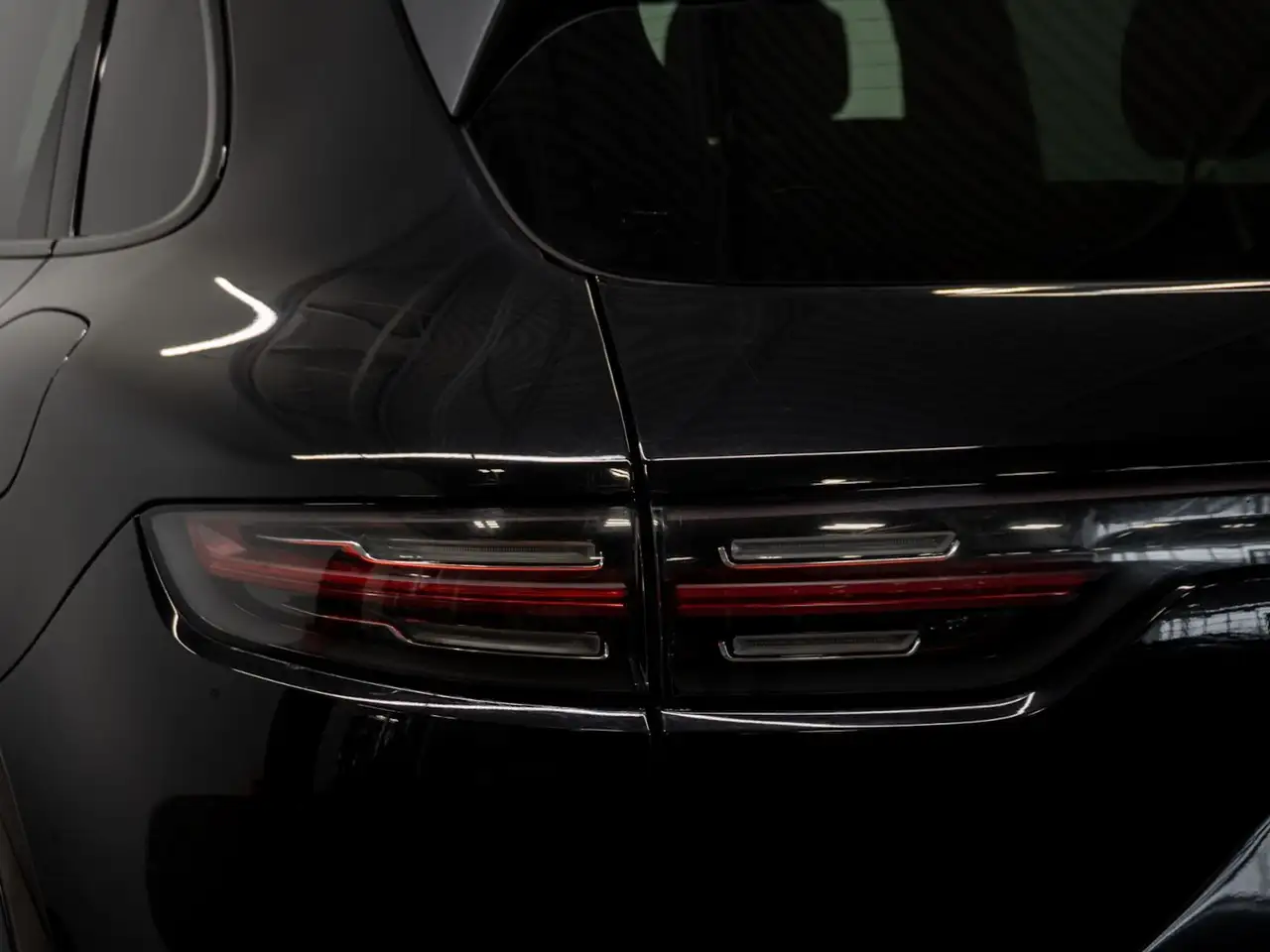 Porsche Cayenne снимка Porsche Cayenne