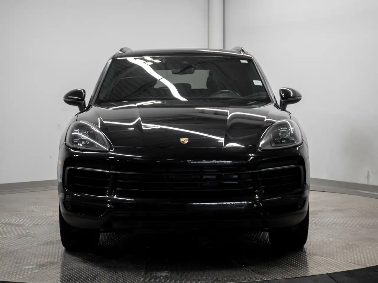 Porsche Cayenne снимка Porsche Cayenne