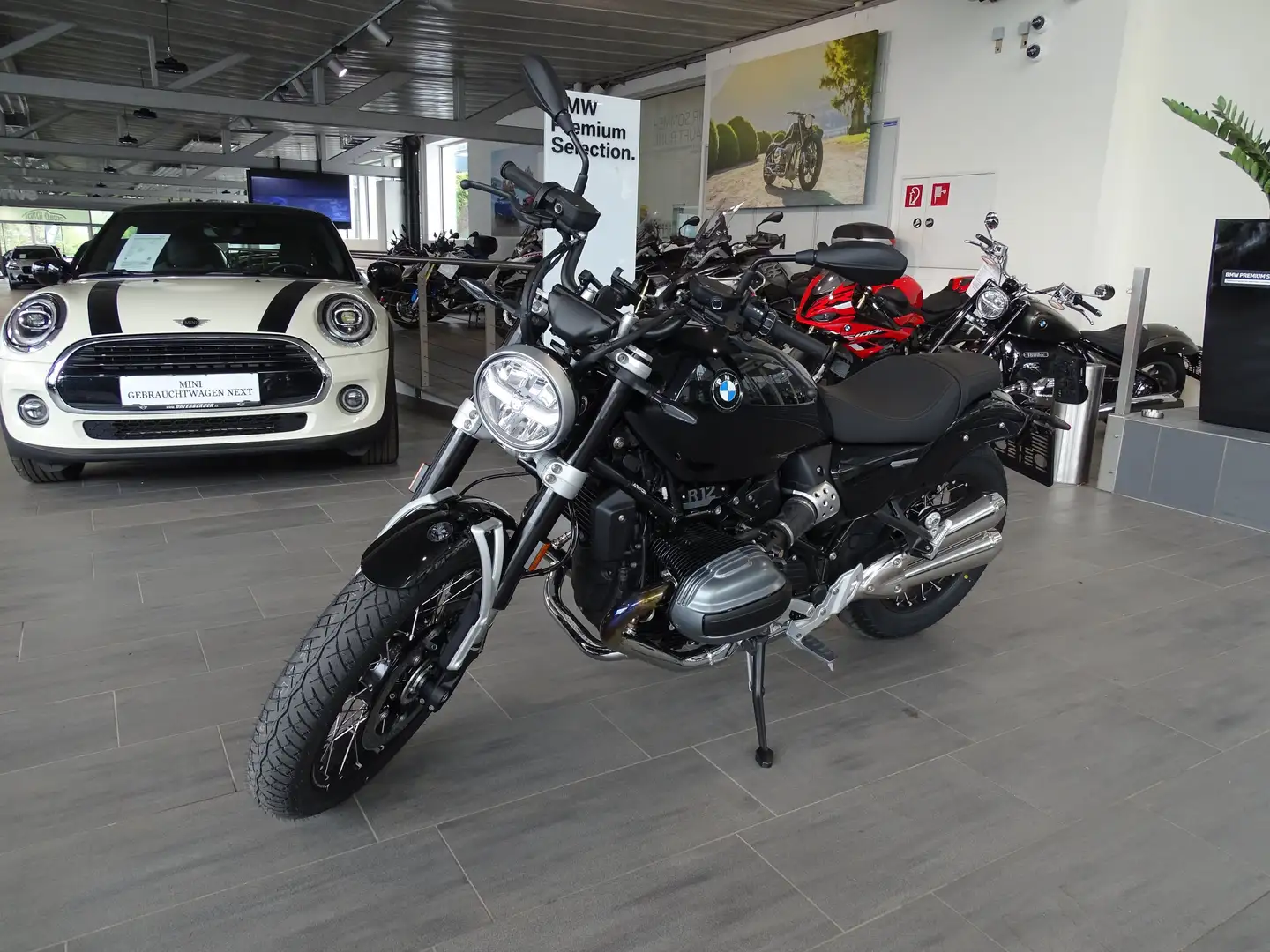 BMW R 12 Чорний - 2