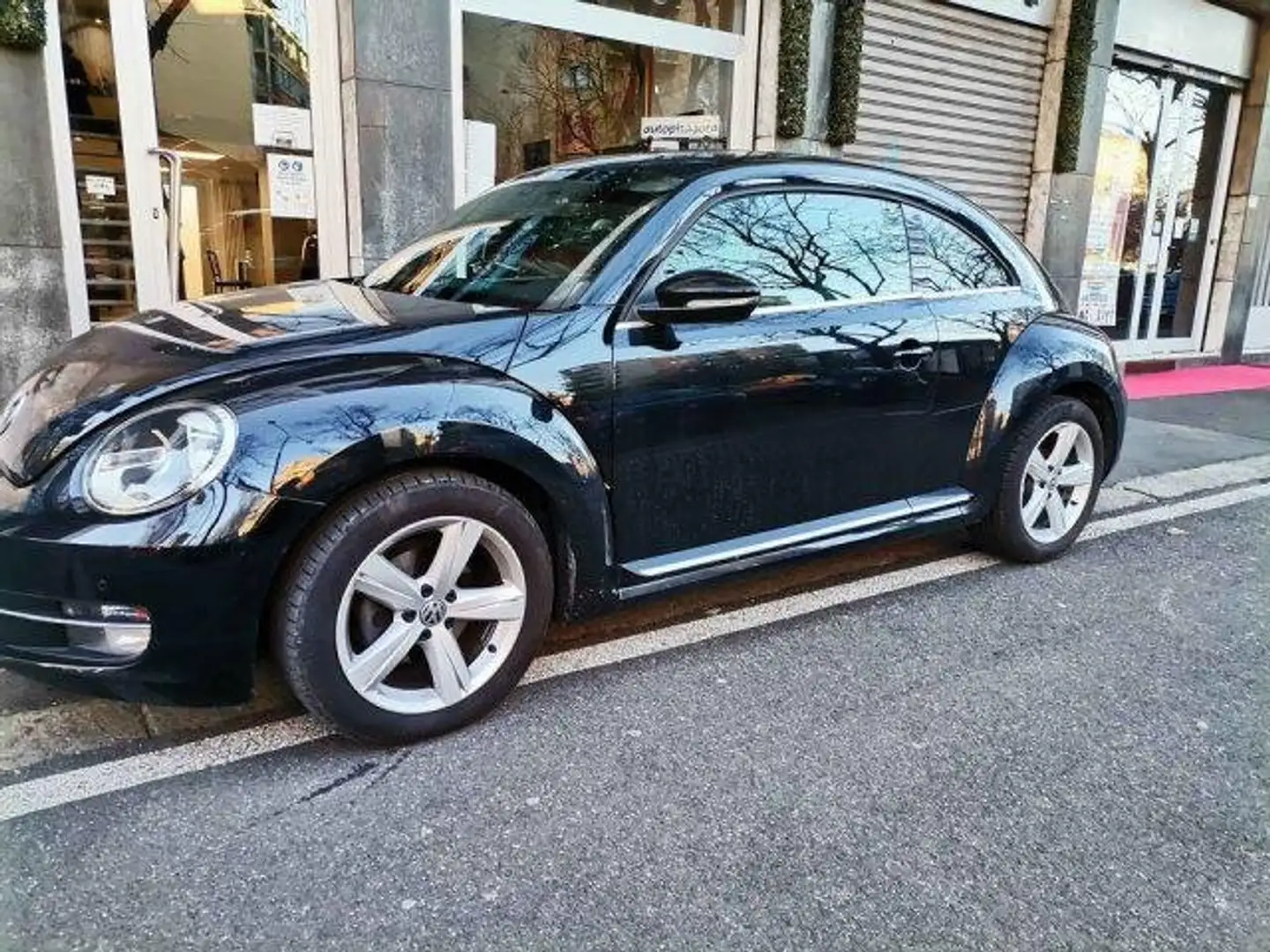 Volkswagen Maggiolino Maggiolino 2.0 tdi bm Sport 150cv Zwart - 2