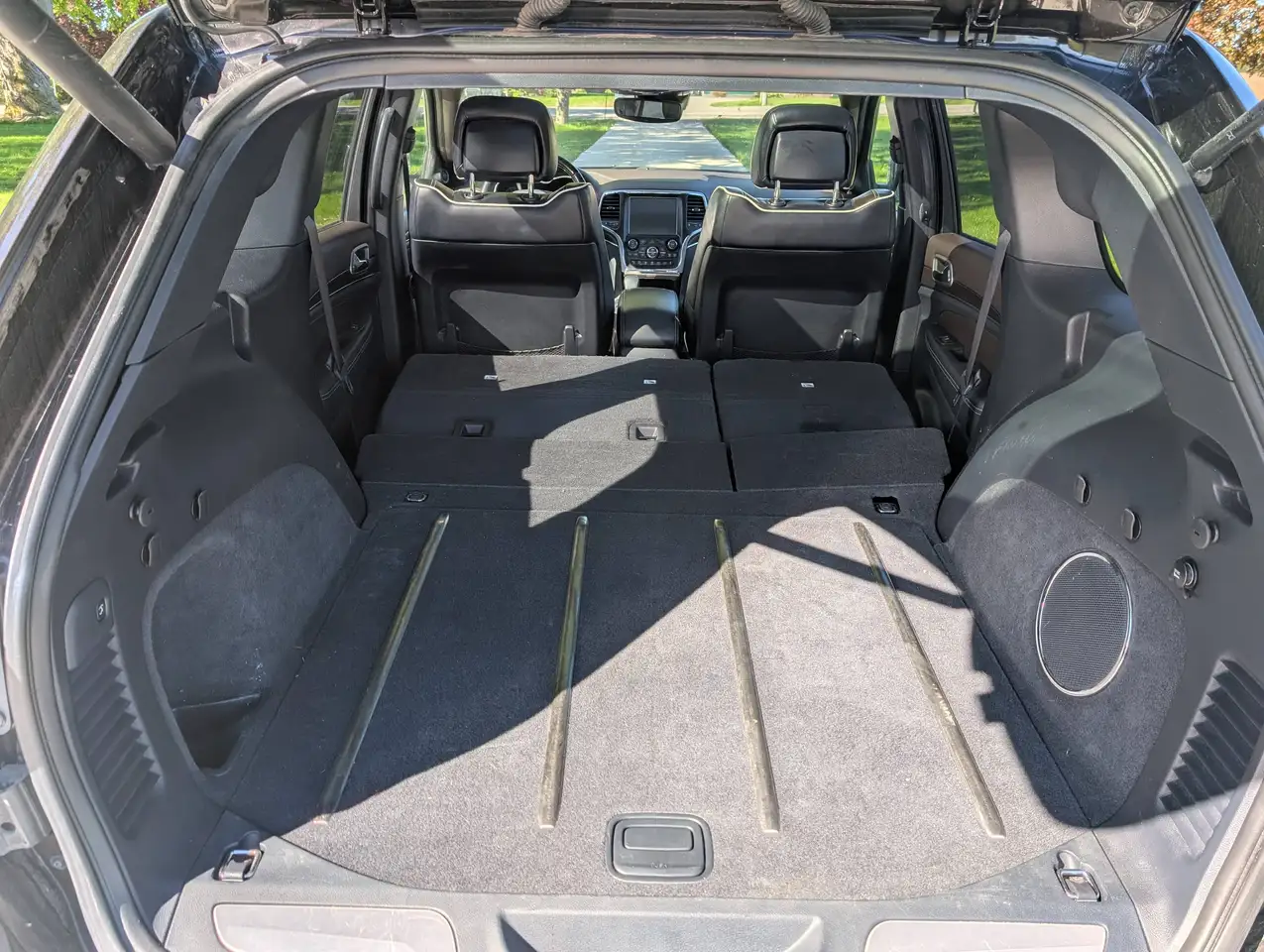 Jeep Grand Cherokee снимка Jeep Grand Cherokee
