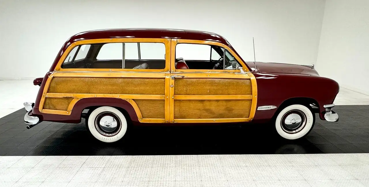 Ford Deluxe Country Squire Woody Station Wagon, foto 6