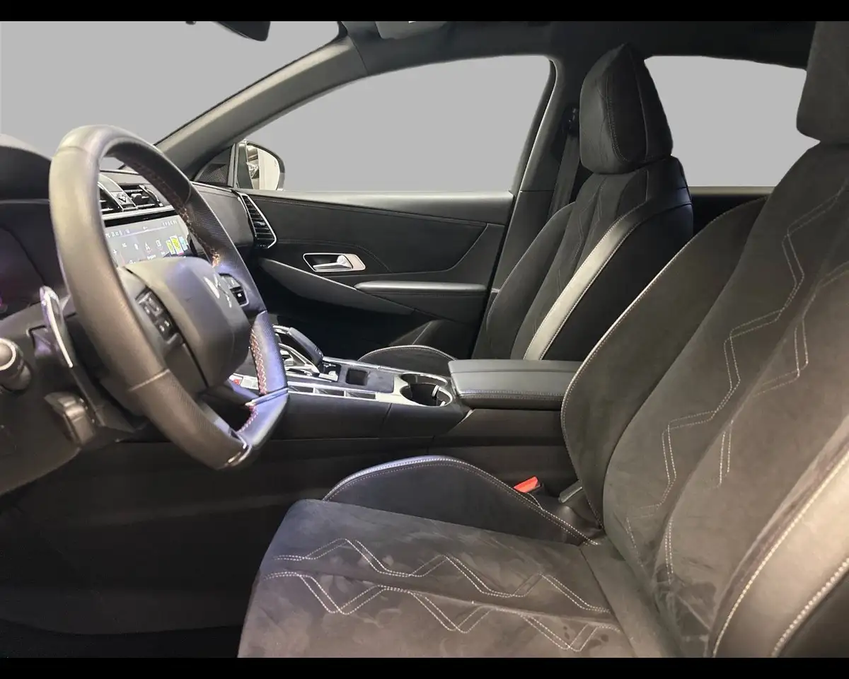 DS Automobiles DS 7 DS7 1.5 bluehdi Performance Line 130cv auto 6