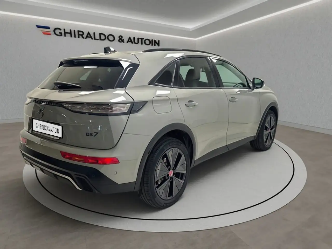 DS Automobiles DS 7 DS7 1.5 bluehdi Performance Line 130cv auto 3