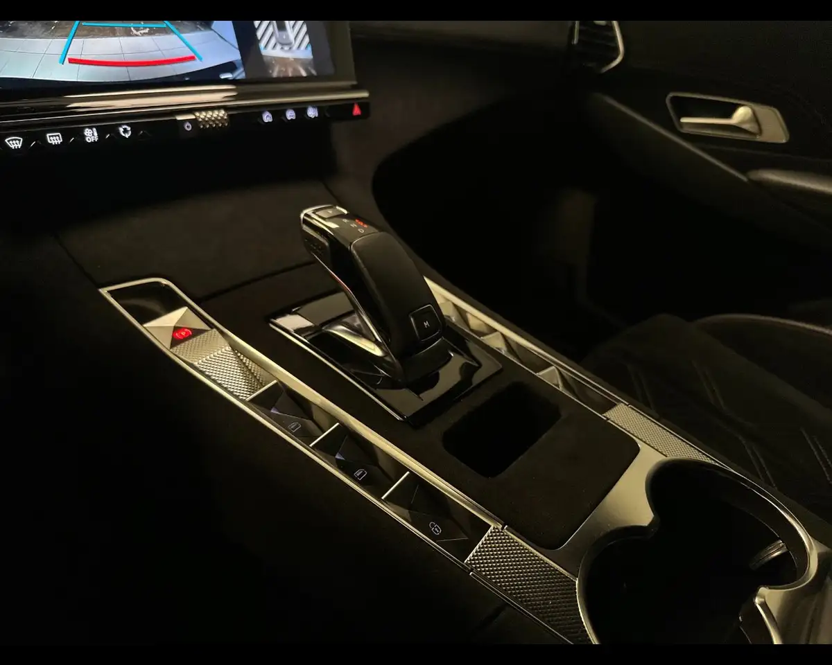 DS Automobiles DS 7 DS7 1.5 bluehdi Performance Line 130cv auto 14