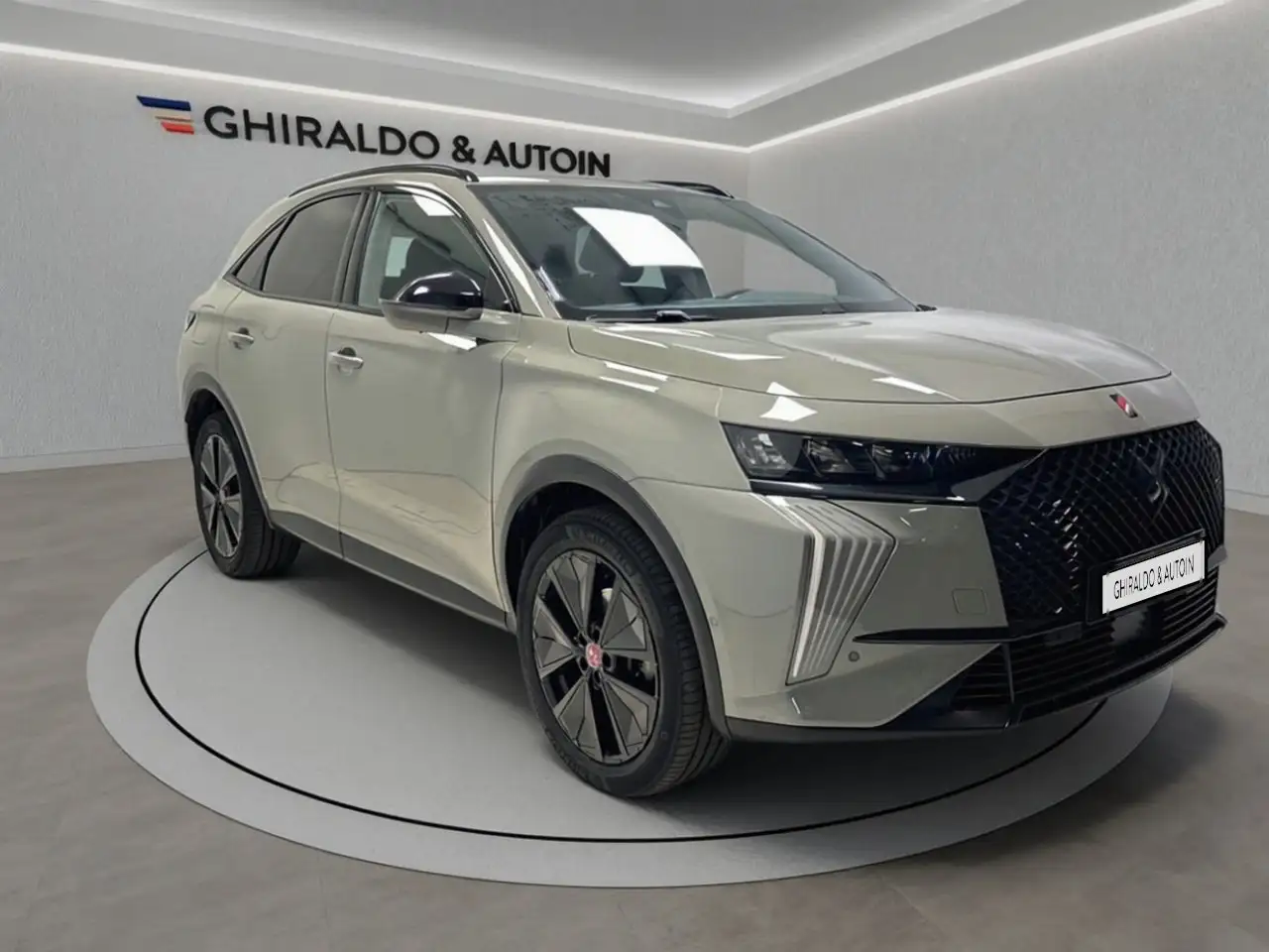 DS Automobiles DS 7 DS7 1.5 bluehdi Performance Line 130cv auto 2