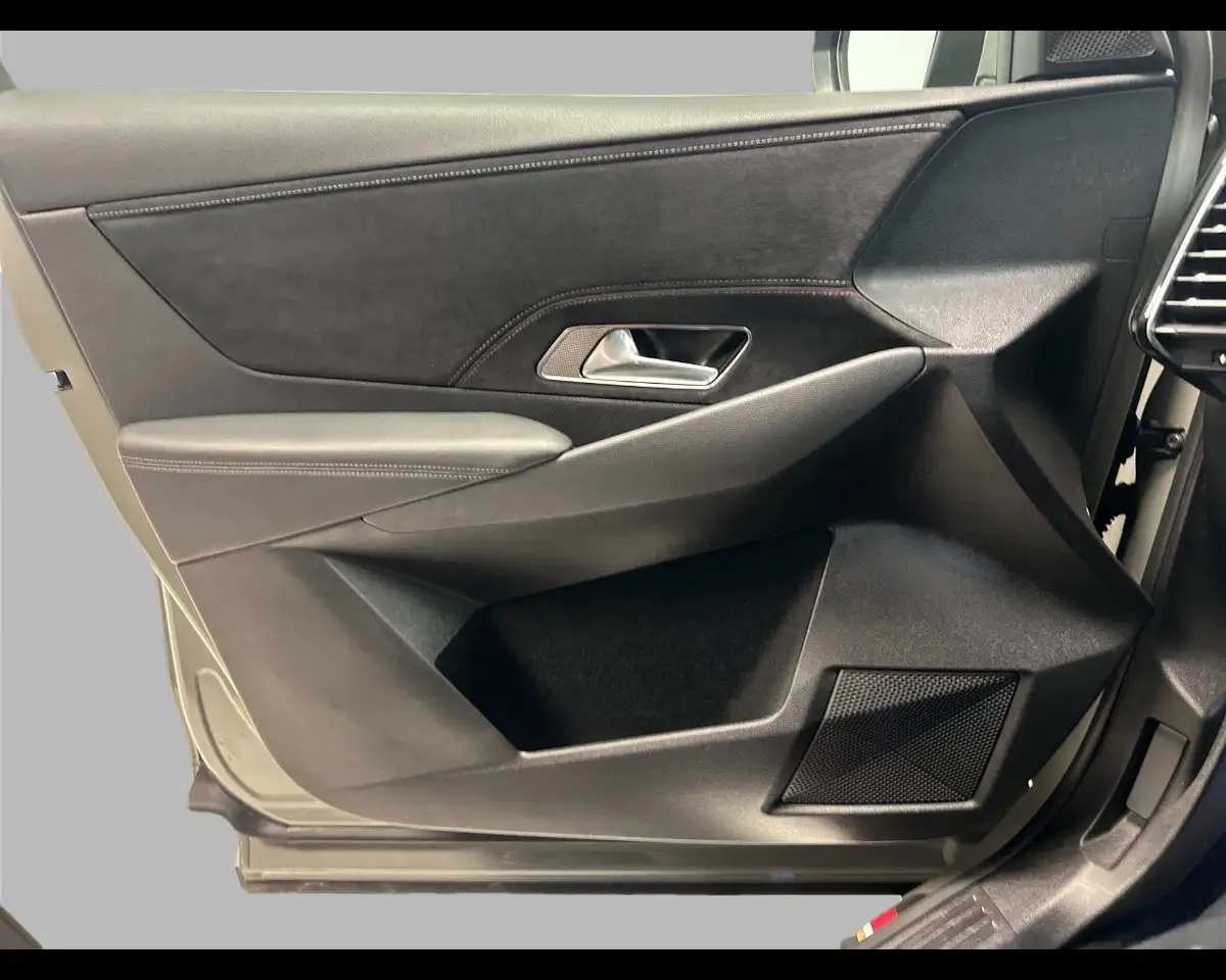 DS Automobiles DS 7 DS7 1.5 bluehdi Performance Line 130cv auto 15