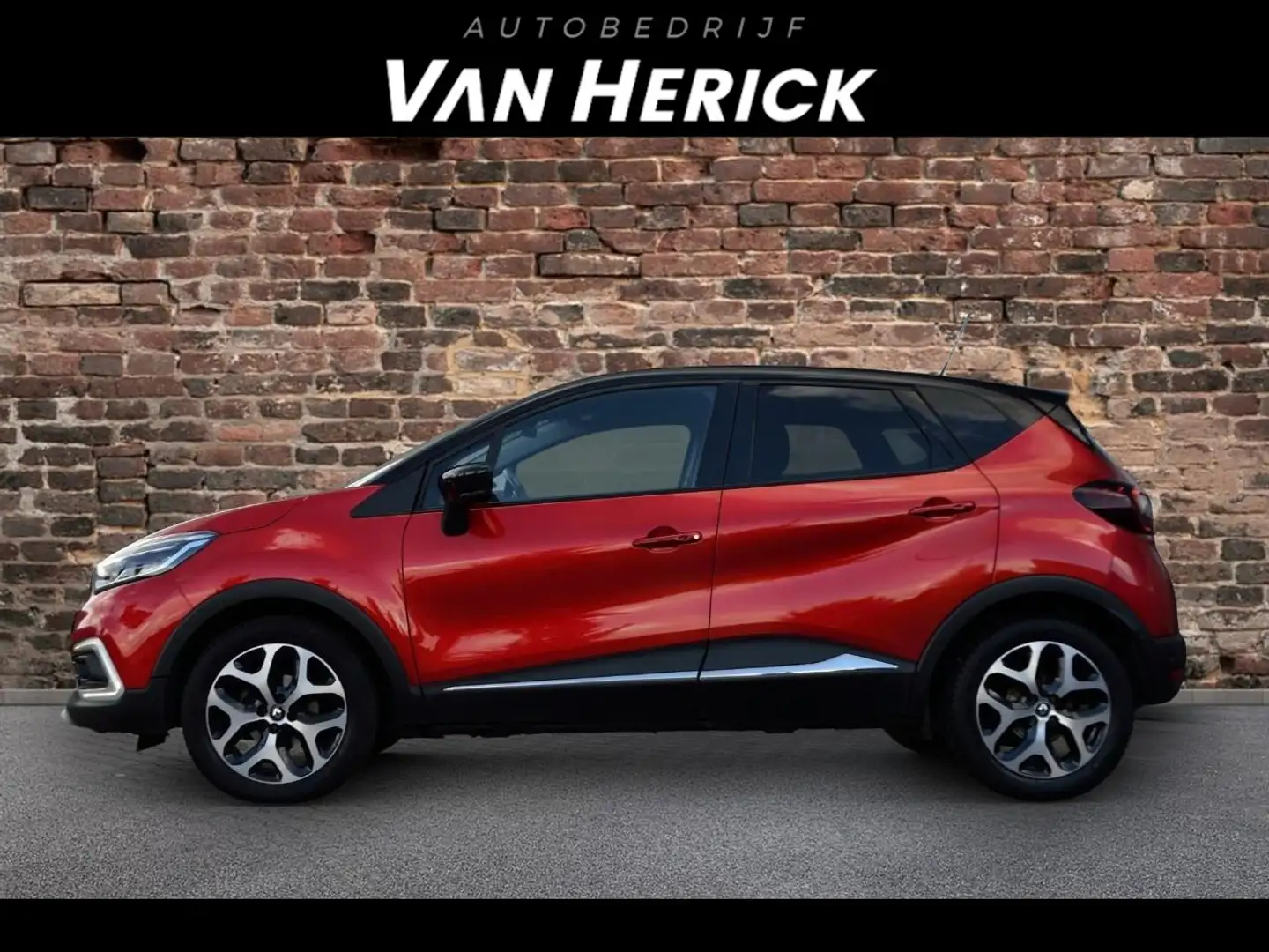 Renault Captur 0.9 TCe Intens | R-Link | Clima | Trekhaak Rosso - 2