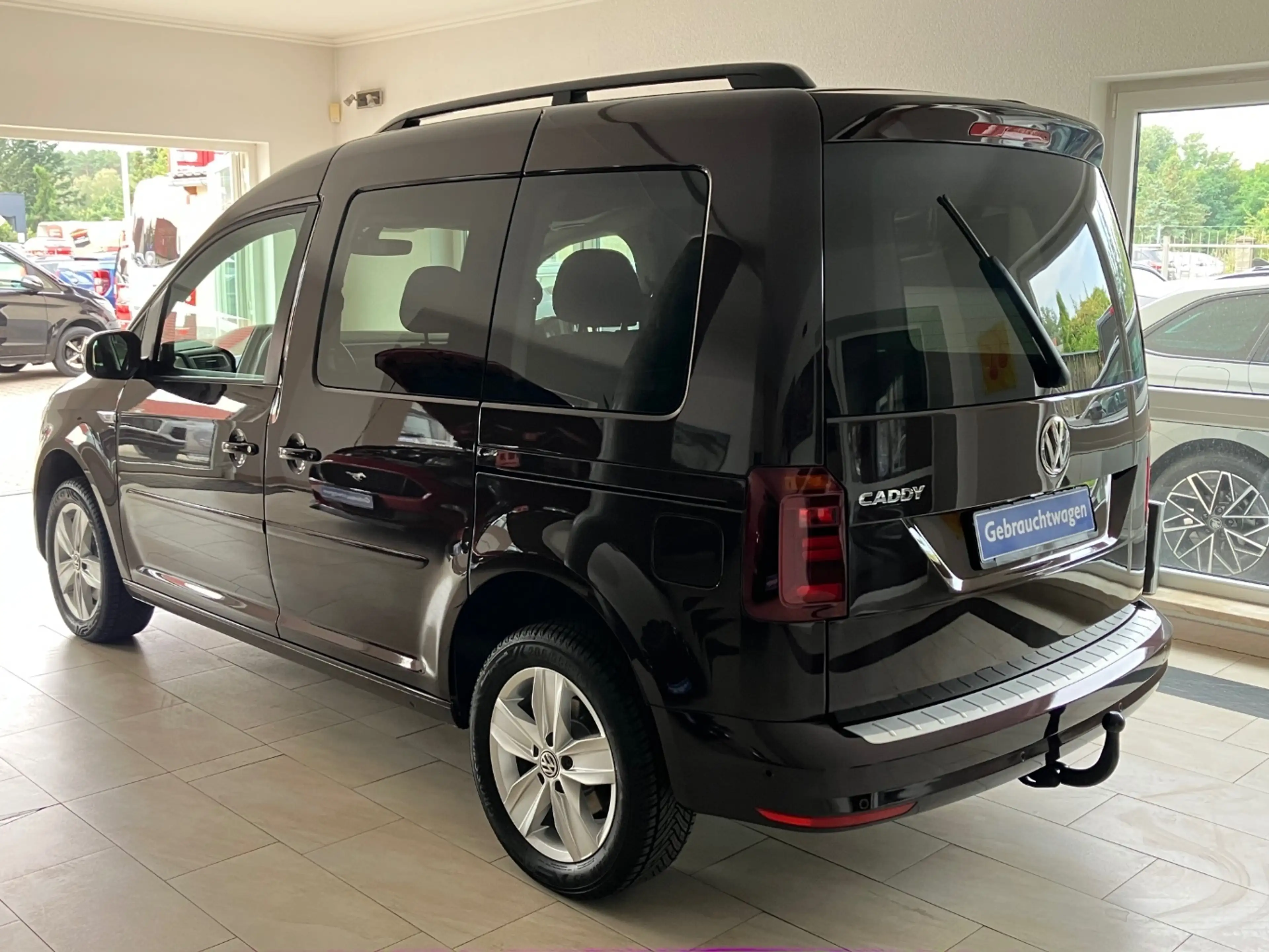 Volkswagen Caddy 1.4 TSI Comfortl. DSG ParkAssist Kamera — photo 4