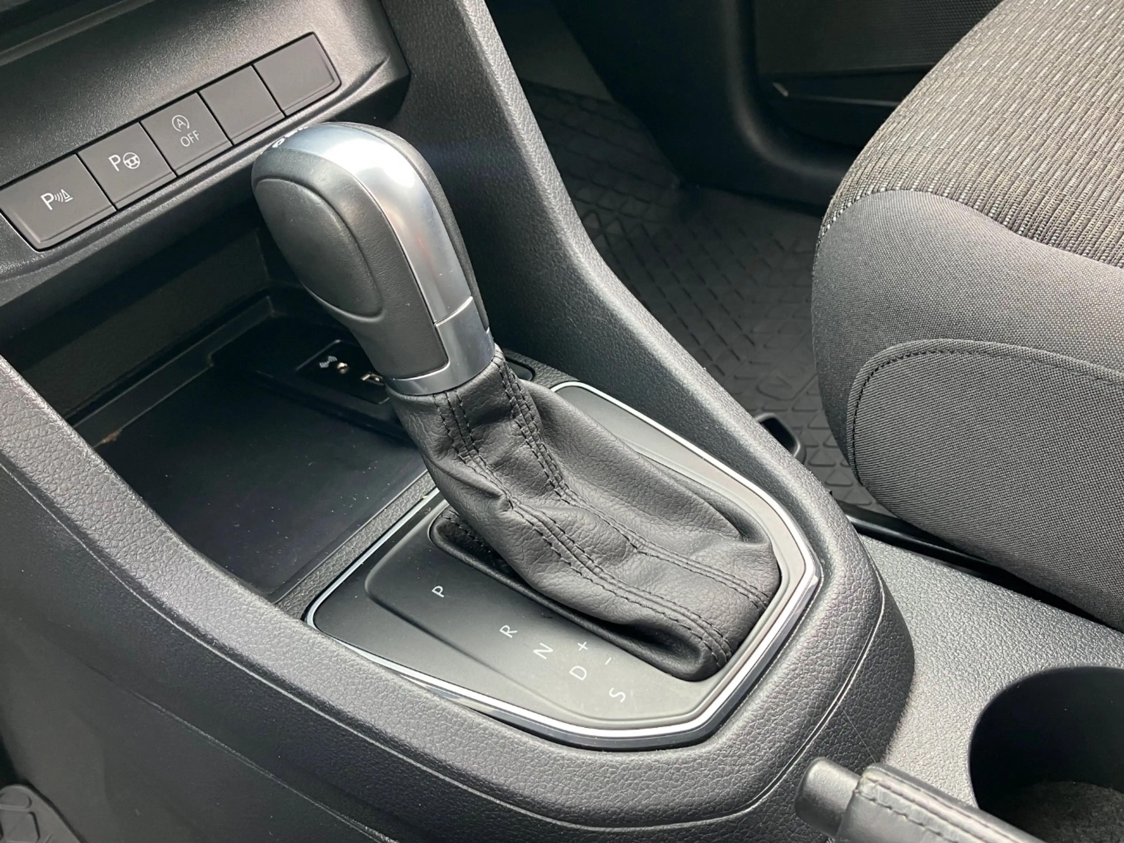 Volkswagen Caddy 1.4 TSI Comfortl. DSG ParkAssist Kamera — photo 14