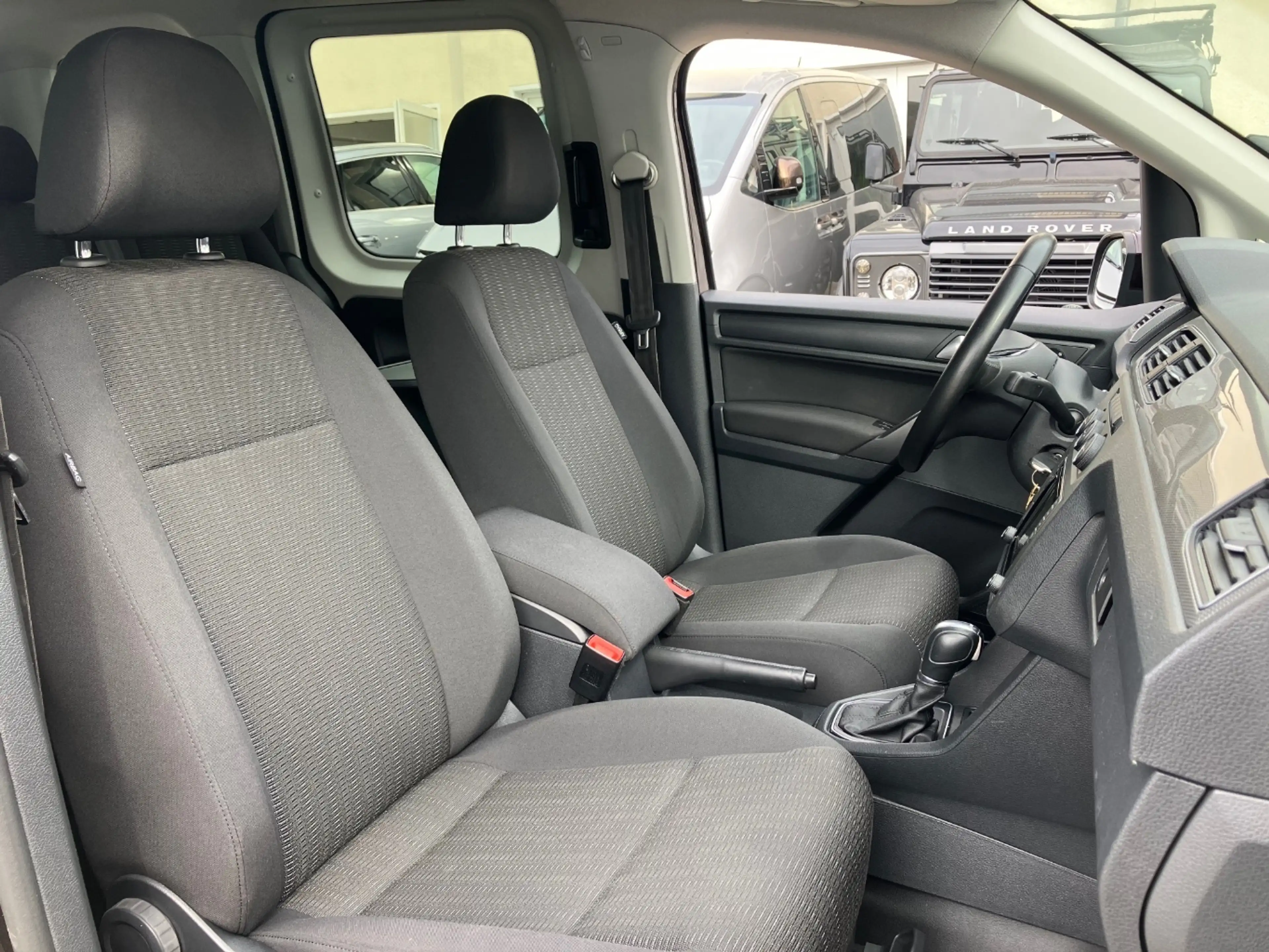 Volkswagen Caddy 1.4 TSI Comfortl. DSG ParkAssist Kamera — photo 10