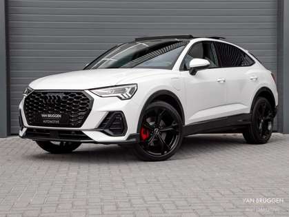 Audi Q3 Sportback 45 TFSI e S-Line Pano Keyless Camera ACC