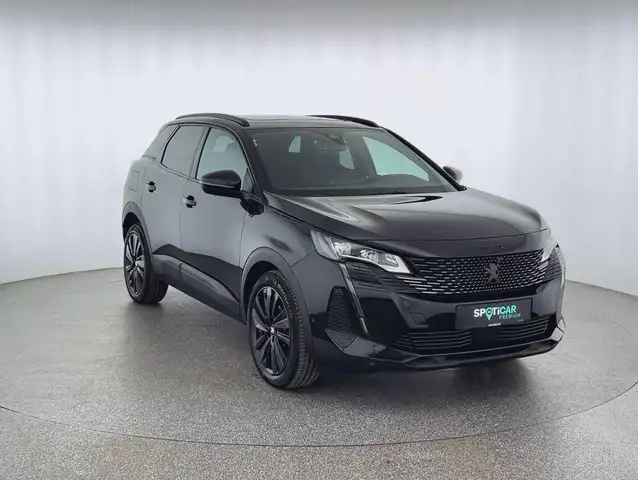 Peugeot 3008 view 3