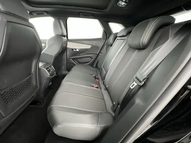 Peugeot 3008 view 8