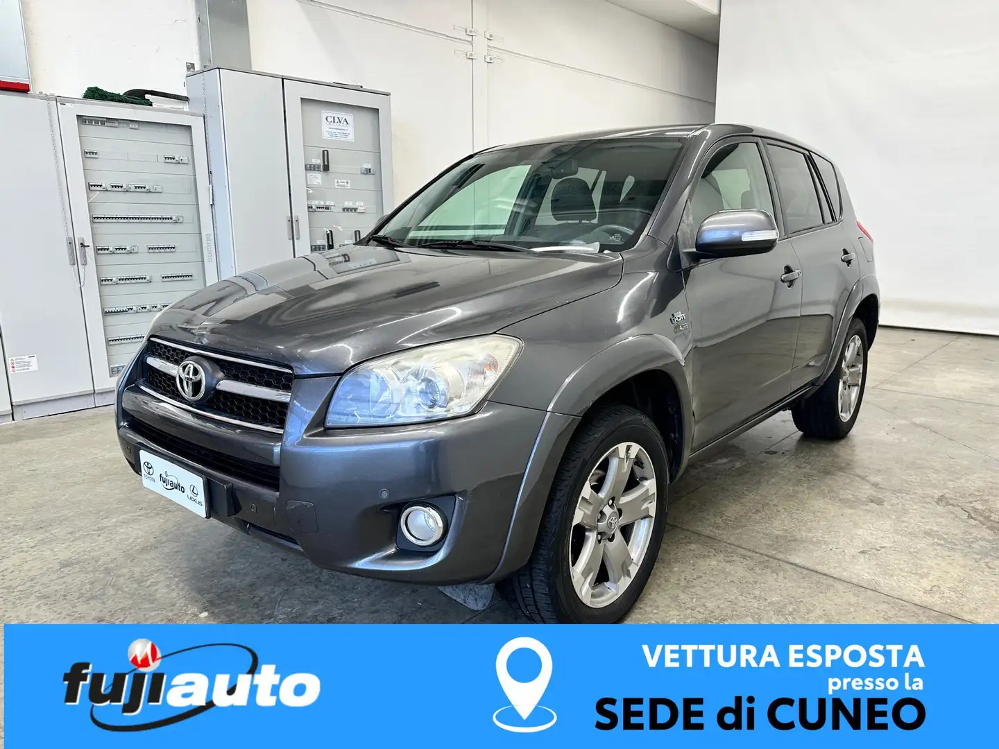 Toyota RAV 4 RAV4 2.2 d-cat Luxury 177cv my09 Grau - 1