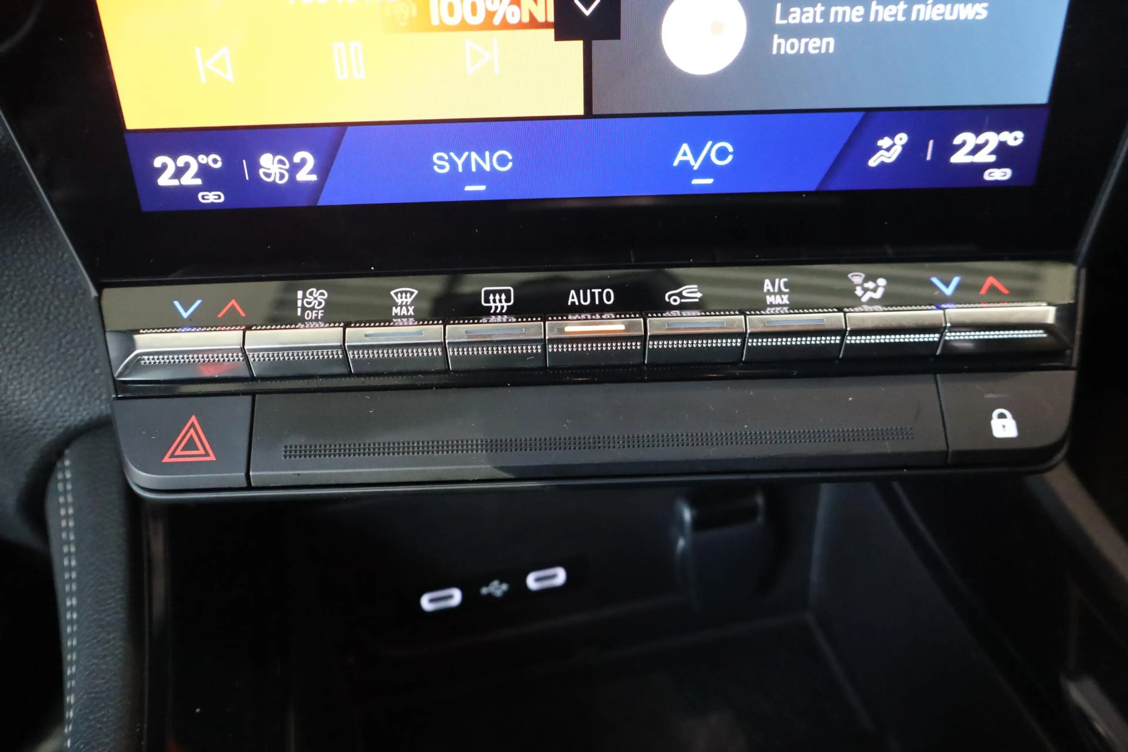 Renault Espace E-Tech full hybrid 200 techno 7p. — photo 13