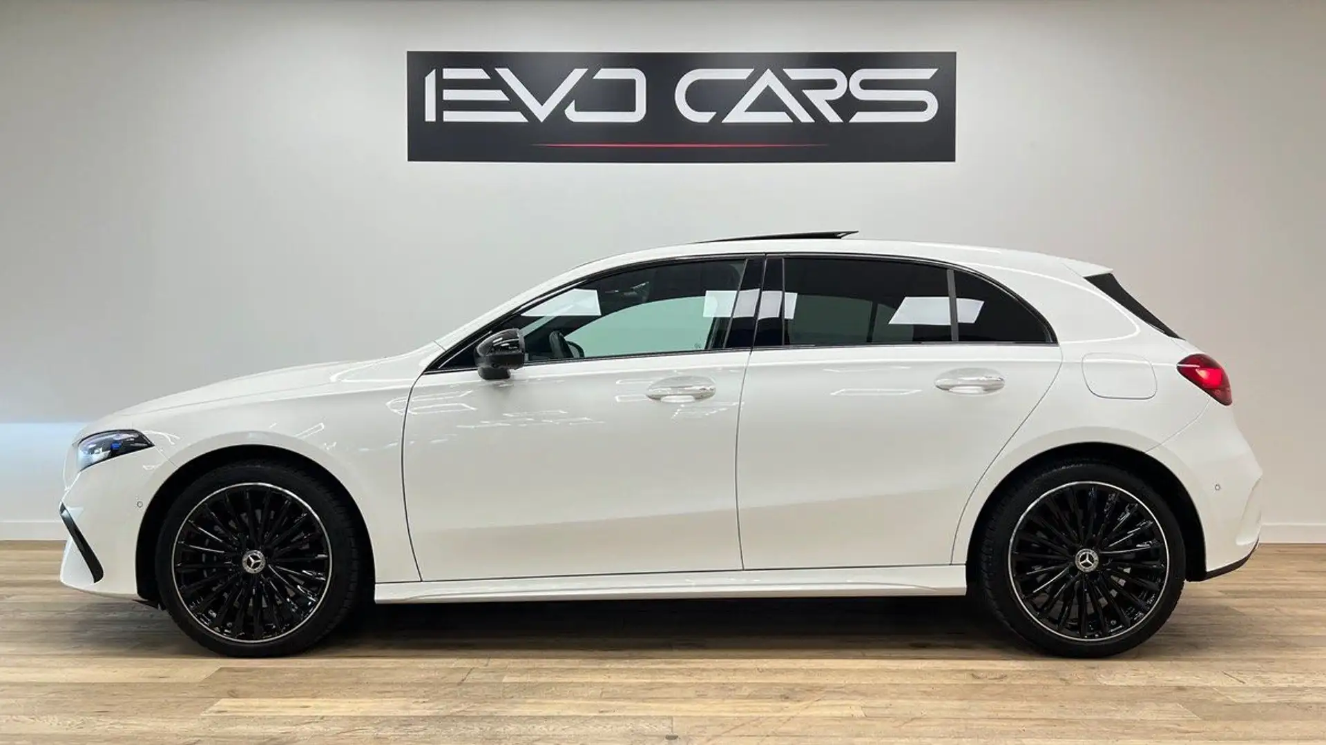 Mercedes-Benz 250 250e 250 e 163%2B109 AMG Line Premium Plus / Camér Blanc - 2
