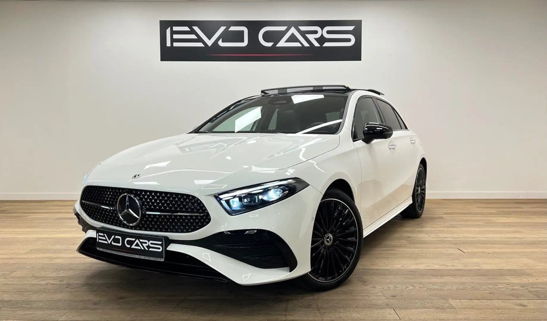 Mercedes-Benz 250 250e 250 e 163%2B109 AMG Line Premium Plus / Camér Blanc - 1